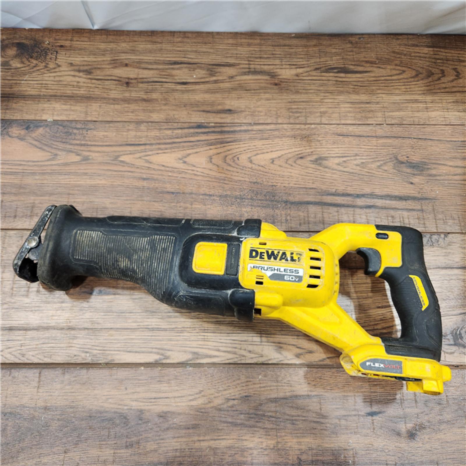 AS-IS DeWalt DCS389B FLEXVOLT 60V MAX Cordless Brushless Reciprocating Saw (Tool-Only)