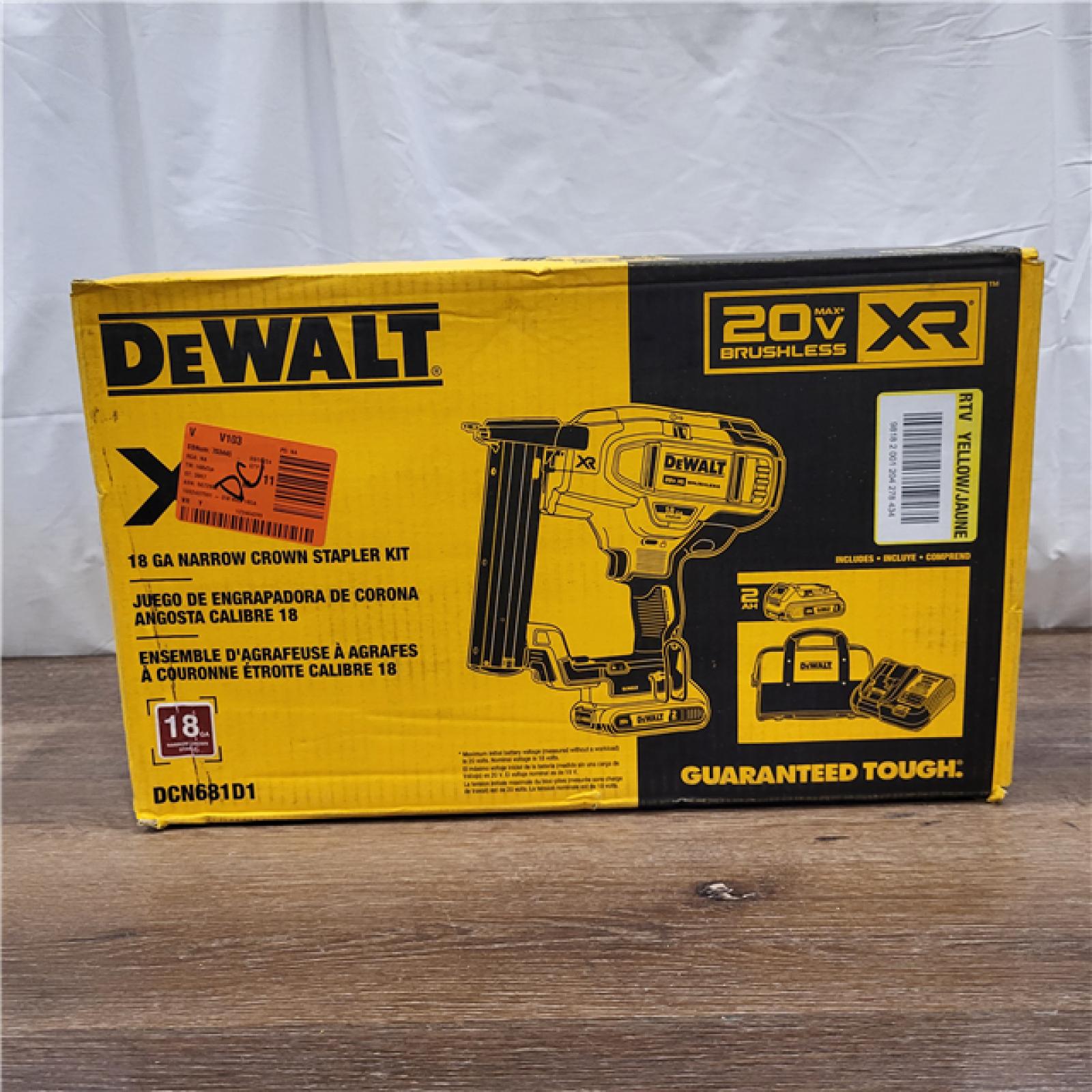 AS-IS  in Box DEWALT DCN681D1 20V 18Ga Stapler Kit