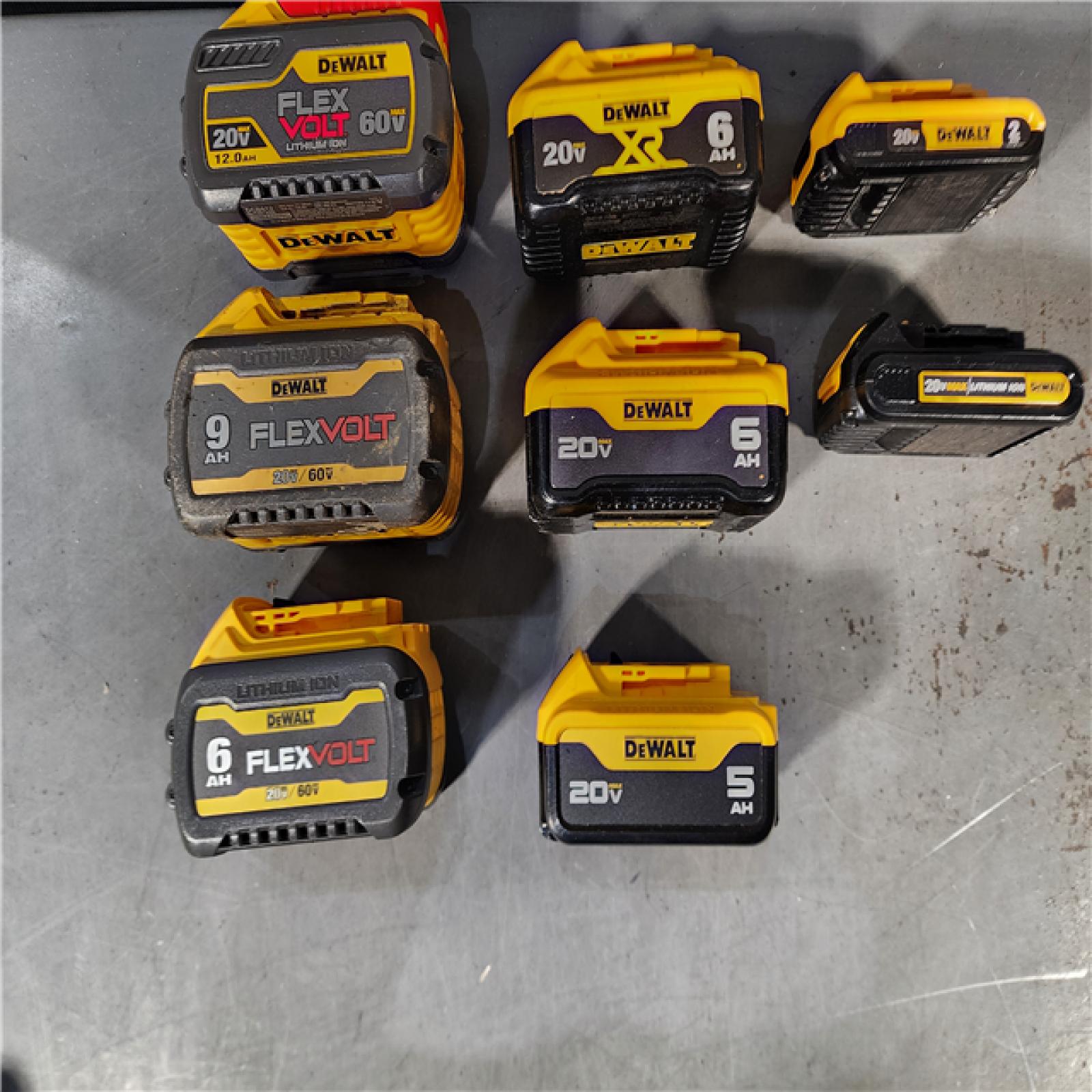 HOUSTON LOCATION - AS-IS DEWALT BATTERY PACK QTY - 15