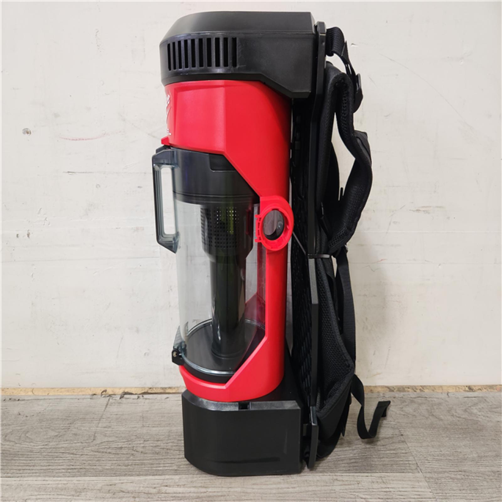 Phoenix Location NEW Milwaukee M18 FUEL 18-Volt Lithium-Ion Brushless 1 Gal. Cordless 3-in-1 Backpack Vacuum (Vacuum-Only)