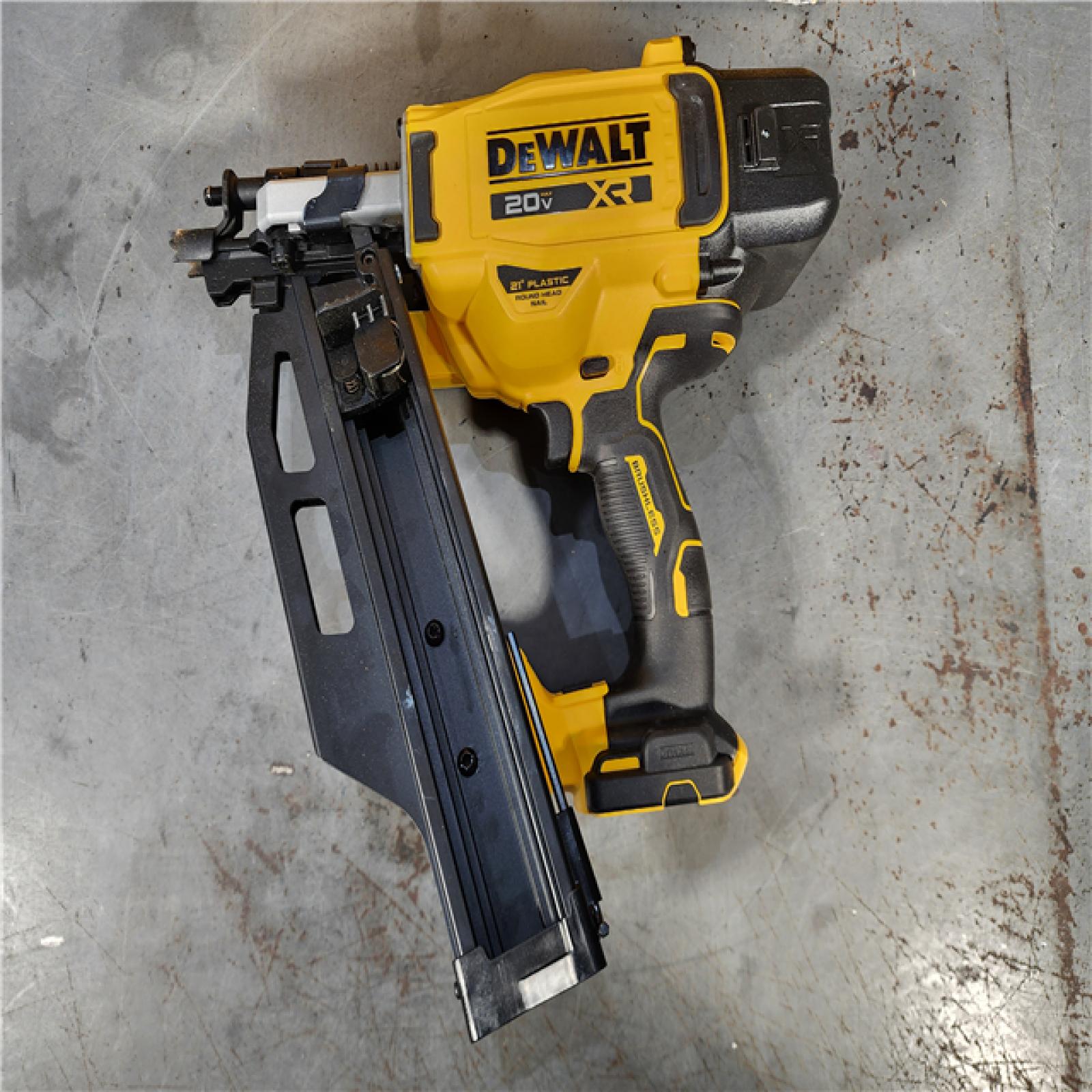 HOUSTON LOCATION - AS-IS DEWALT 20-Volt 21Â° Cordless Framing Nailer (Tool-Only)