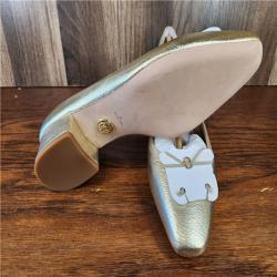 NEW! Veronica Beard Cecile Metallic Leather Ballet Pump - Platinum - SZ 7M