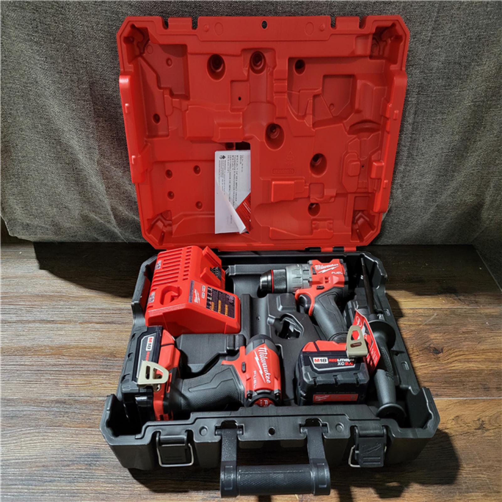 CALIFORNIA NEW MILWAUKEE M18 FUEL 2-TOOL COMBO KIT (2 BATTERIES AND CHARGER INCLUDED)