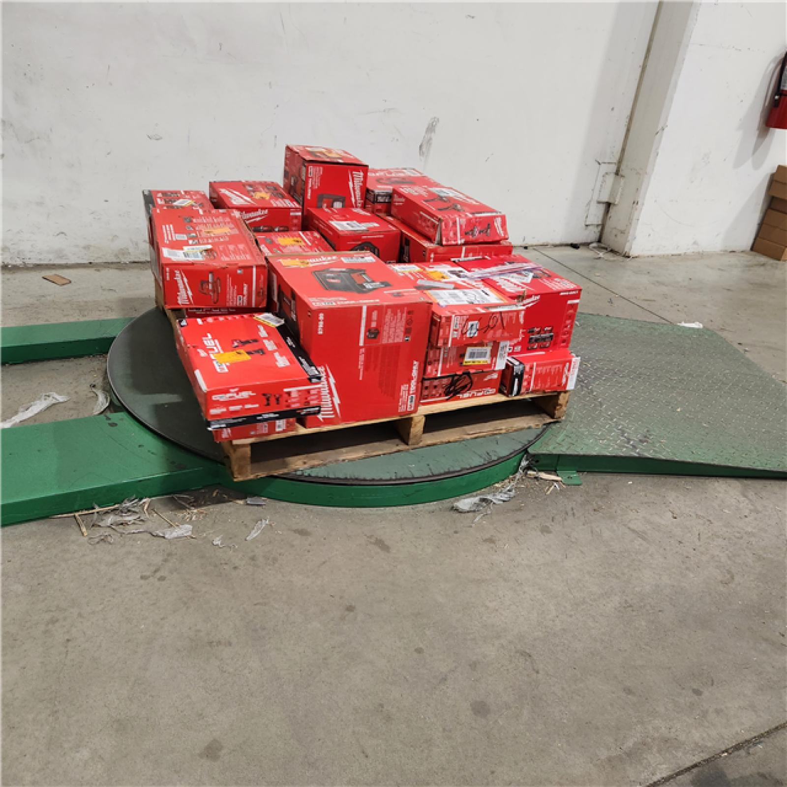 Dallas Location - As-Is MILWAUKEE Tool Pallet