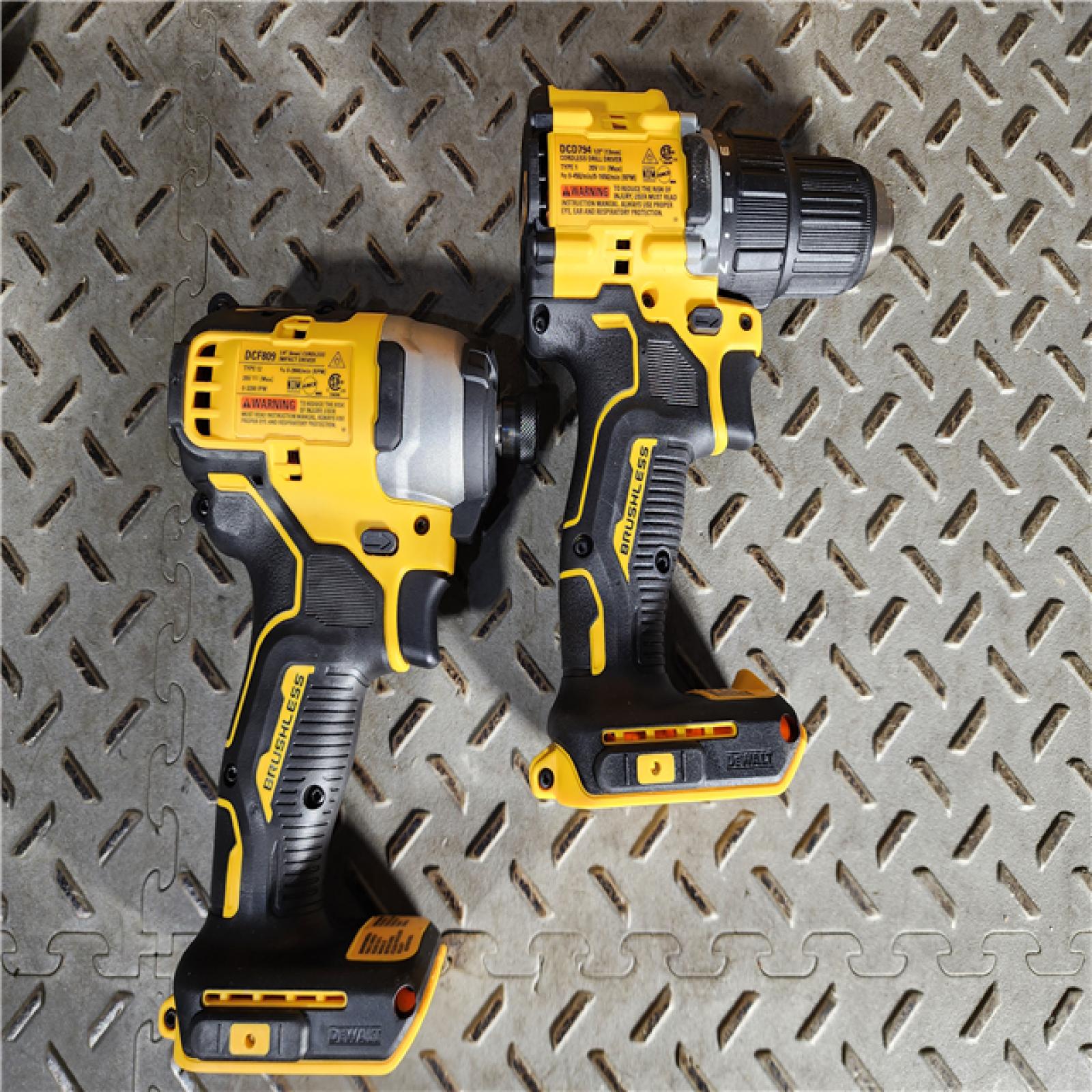 HOUSTON LOCATION - AS-IS (APPEARS LIKE NEW) ATOMIC 20-Volt MAX Lithium-Ion Cordless Combo Kit (2-Tool) with (2) 2.0Ah Batteries, Charger and Bag