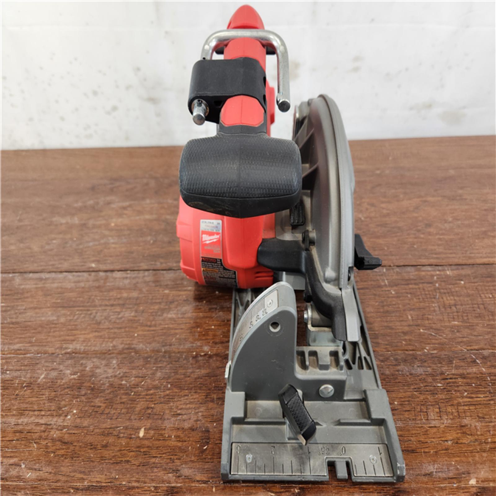 AS-IS Milwaukee M18 FUEL Cordless Brushless 6-1/2 in. Circular Saw (Tool Only)