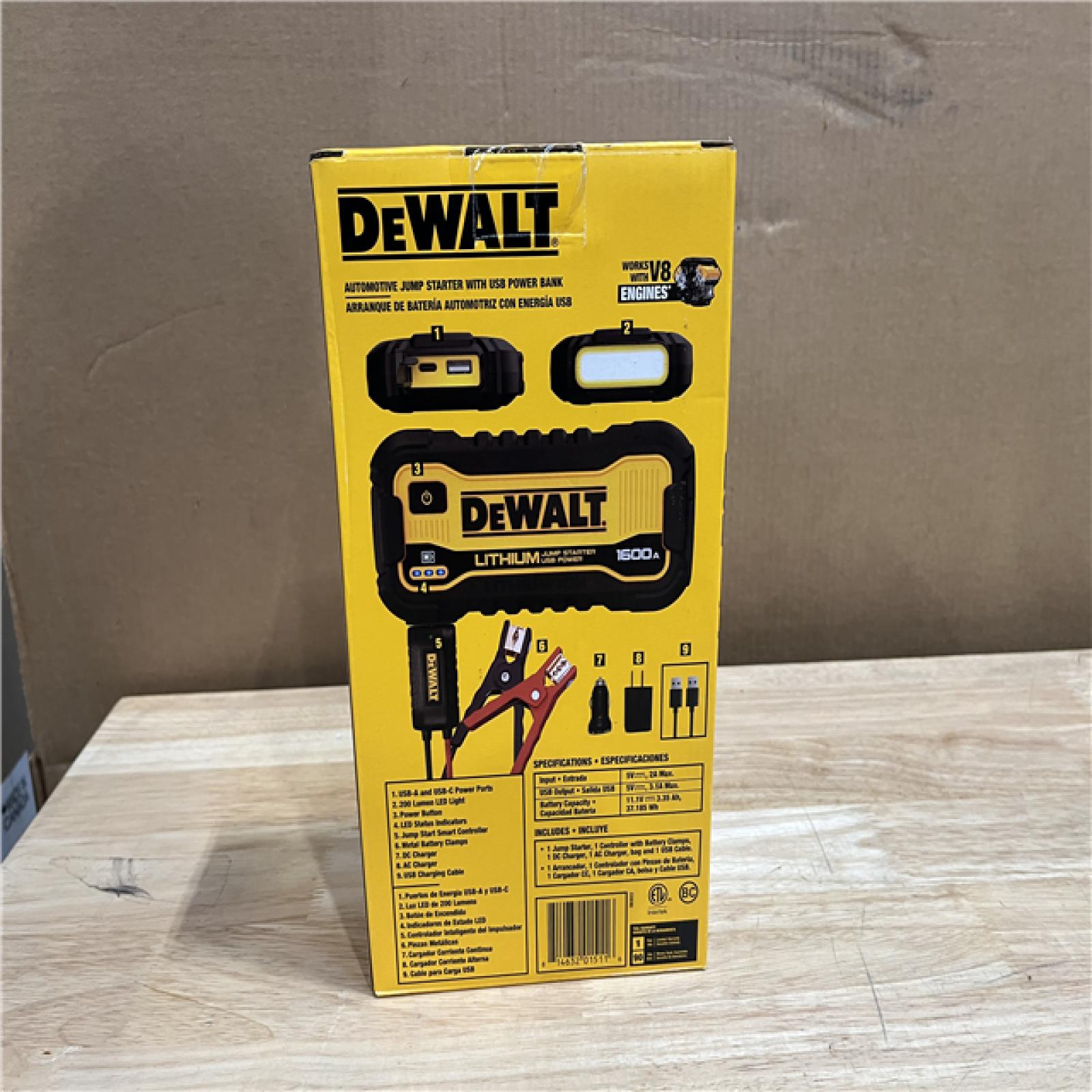 NEW! DeWalt 1600 Peak Amp Lithium Jump Starter with USB Power Bank DXAELJ16