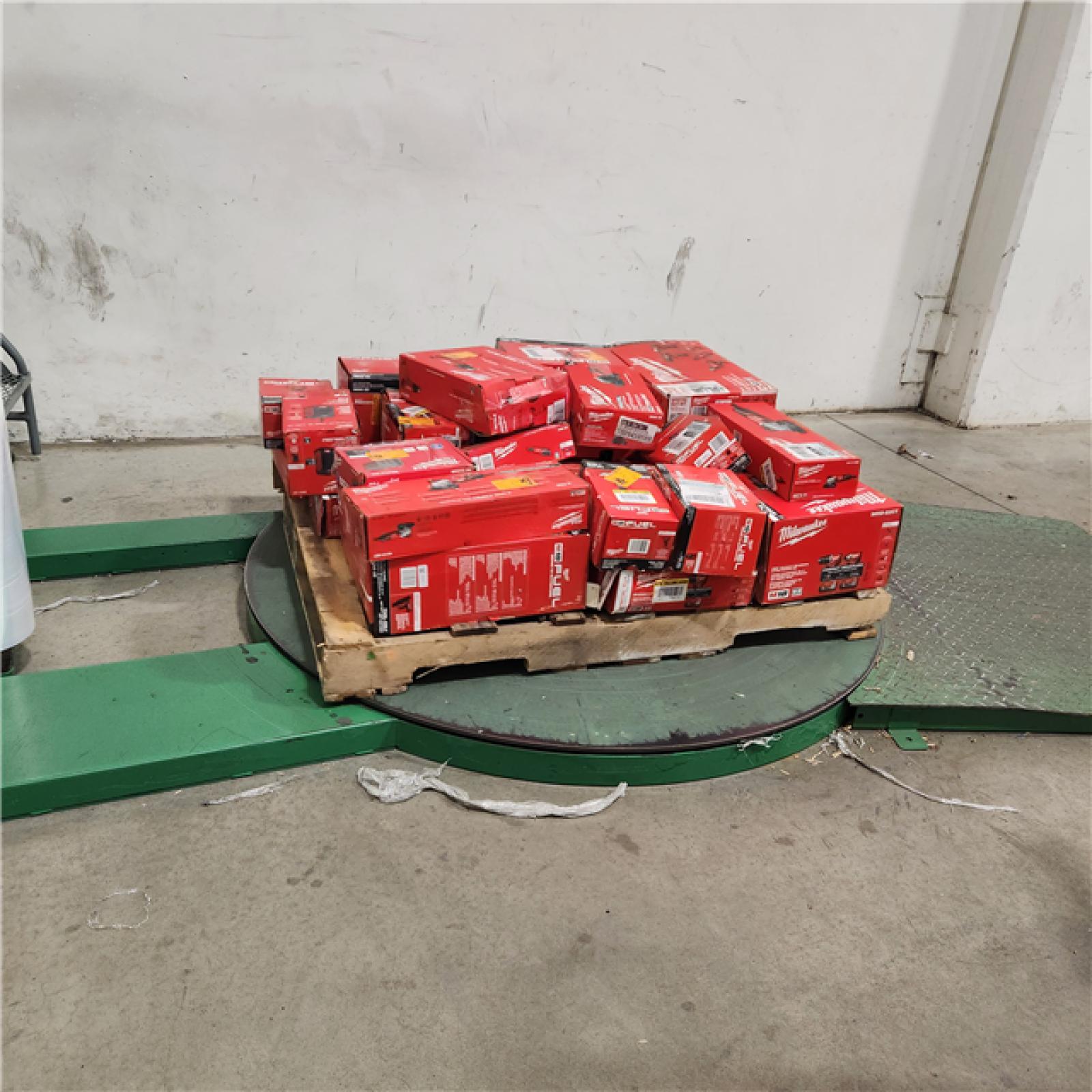 Dallas Location - As-Is MILWAUKEE Tool Pallet