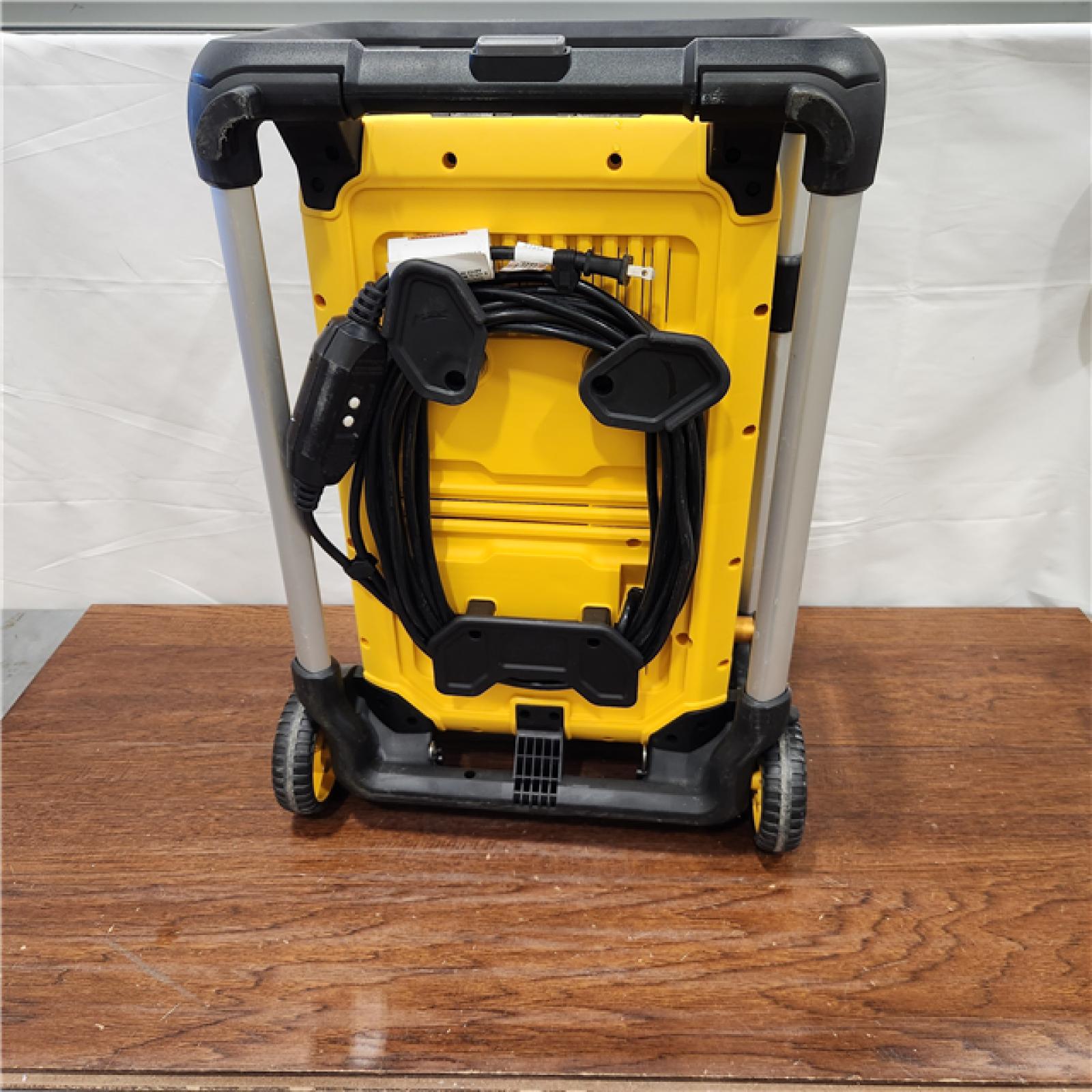 NEW! 3000 PSI 1.1 GPM 15 Amp Cold Water Electric Pressure Washer with Internal Equipment Storage