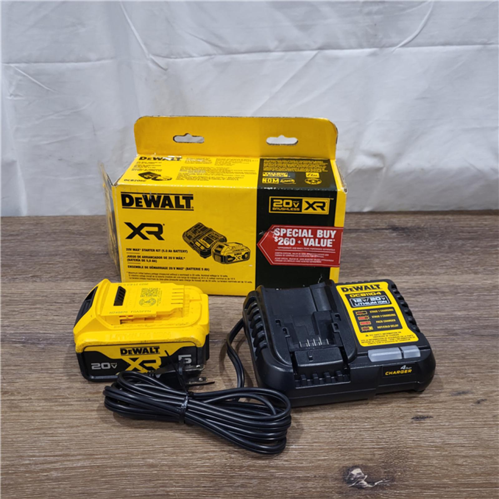 AS-IS DEWALT 20-Volt Maximum XR 5.0 Ah Battery Pack and Charger