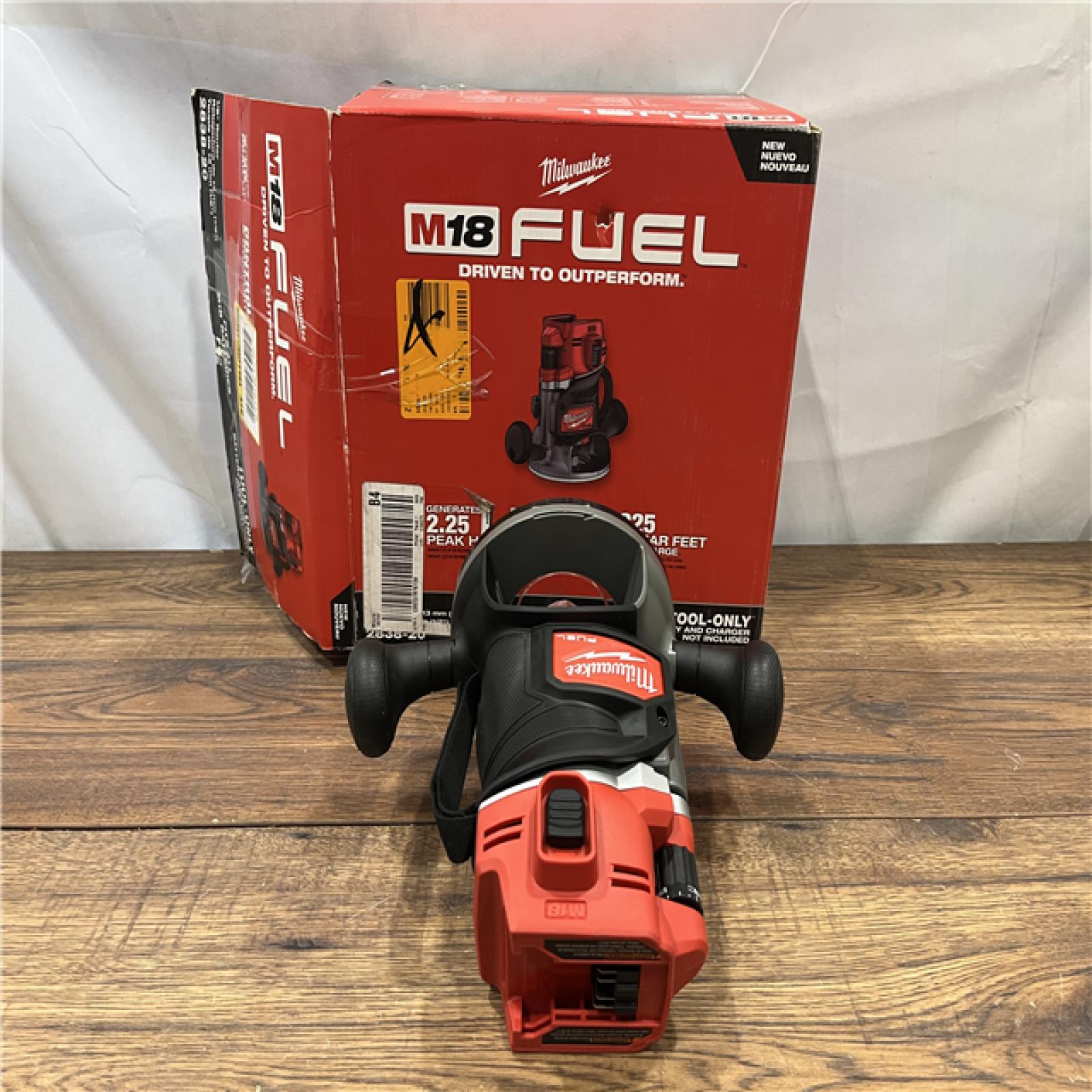 AS-IS Milwaukee M18 FUEL Brushless Cordless 1/2 Router (Tool Only)