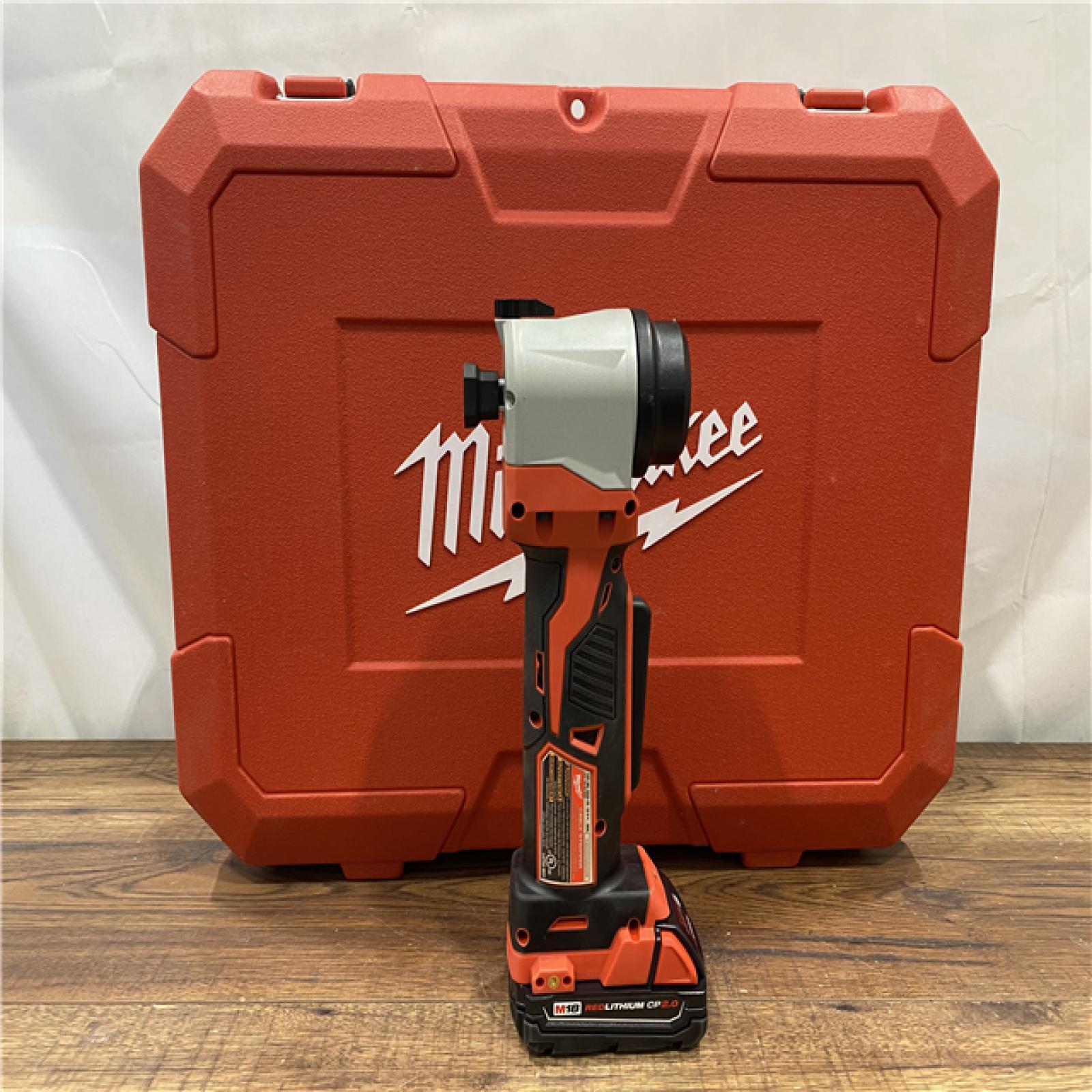 AS-IS Milwaukee 2935CU-21S 18V M18 Cable Stripper Kit with 17 Cu THHN / XHHW Bushings 1.5 Ah