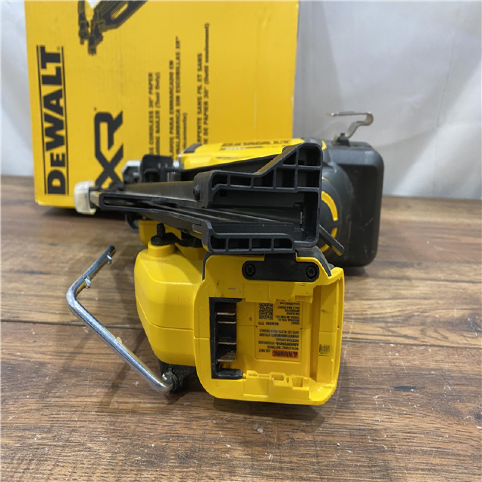 AS IS DEWALT 20-Volt 30Â° Cordless Framing Nailer (Tool-Only)