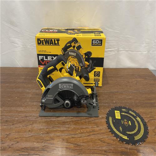 AS-IS DeWALT Flexvolt Max 7-1/4  60V Brushless Circular Saw DCS578B