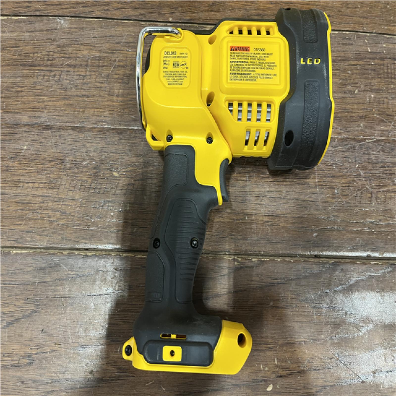 AS-ISDEWALT 20-Volt MAX Lithium-Ion Cordless Jobsite Spotlight