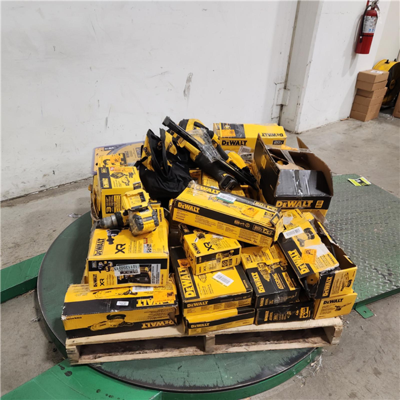 Dallas Location - As-Is DEWALT Tool Pallet