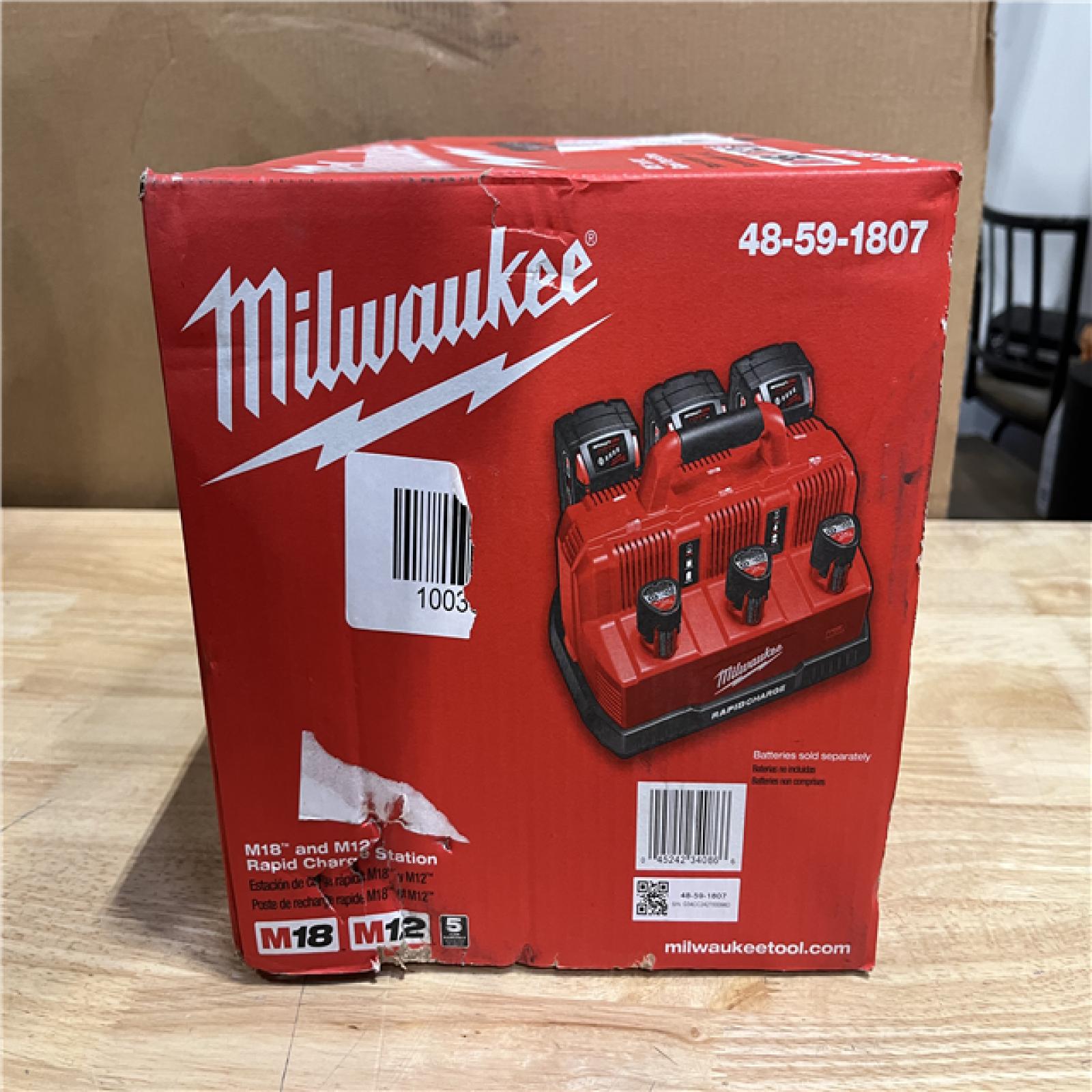 NEW! Milwaukee M18 & M12 Rapid Charge Station