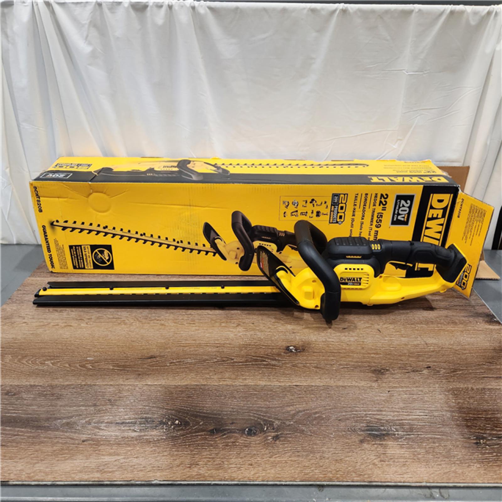 AS-IS Dewalt 20V MAX Lithium Ion Hedge Trimmer Bare Tool Only