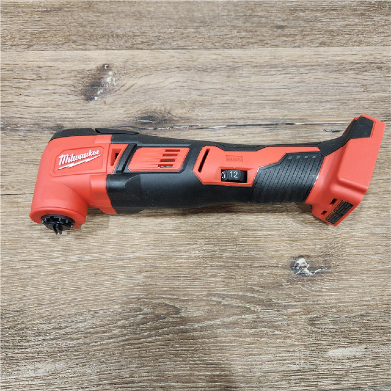 AS-IS M18 18V Lithium-Ion Cordless Oscillating Multi-Tool (Tool-Only)