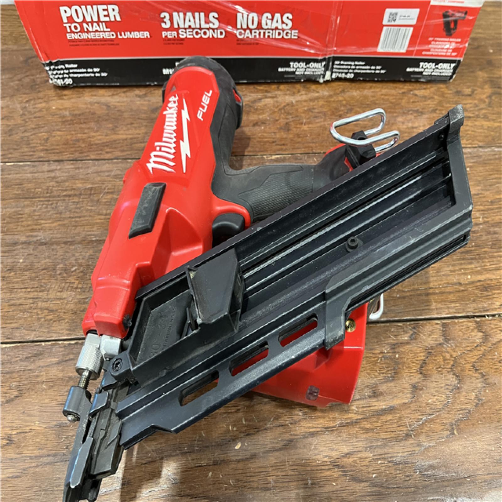 AS-ISMilwaukee M18 FUEL 30 Degree Framing Nailer