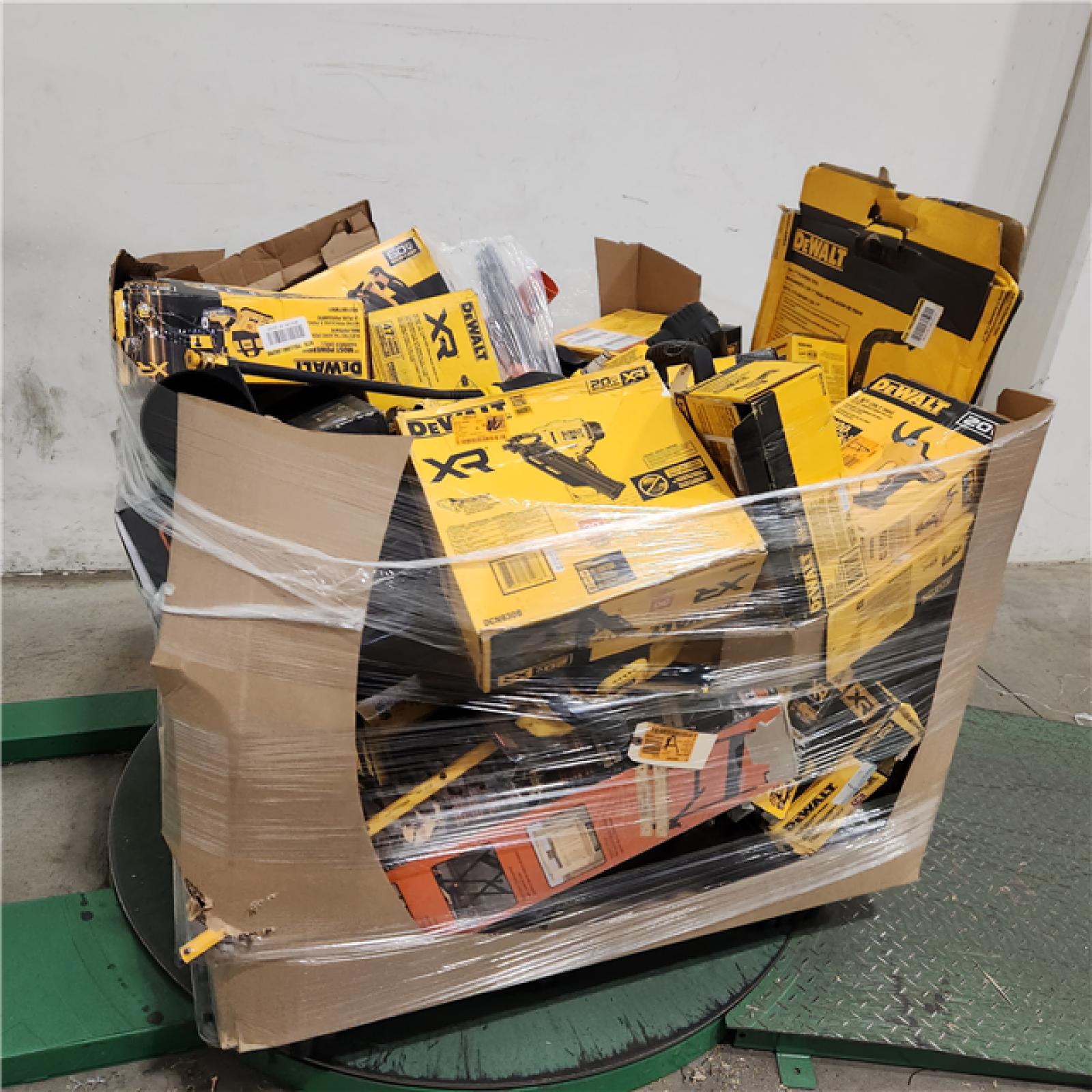 Dallas Location - As-Is DEWALT Tool Pallet