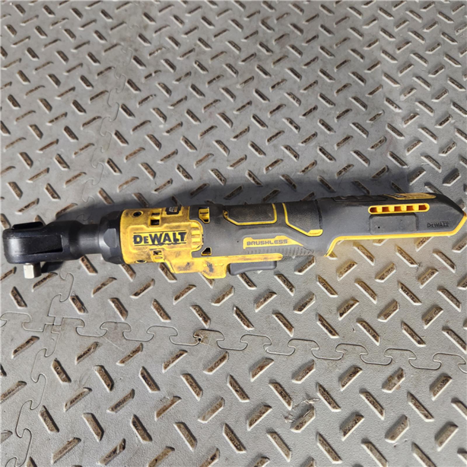 Houston location- AS-IS DEWALT ATOMIC 20V MAX Cordless 3/8 in. Ratchet (Tool Only)