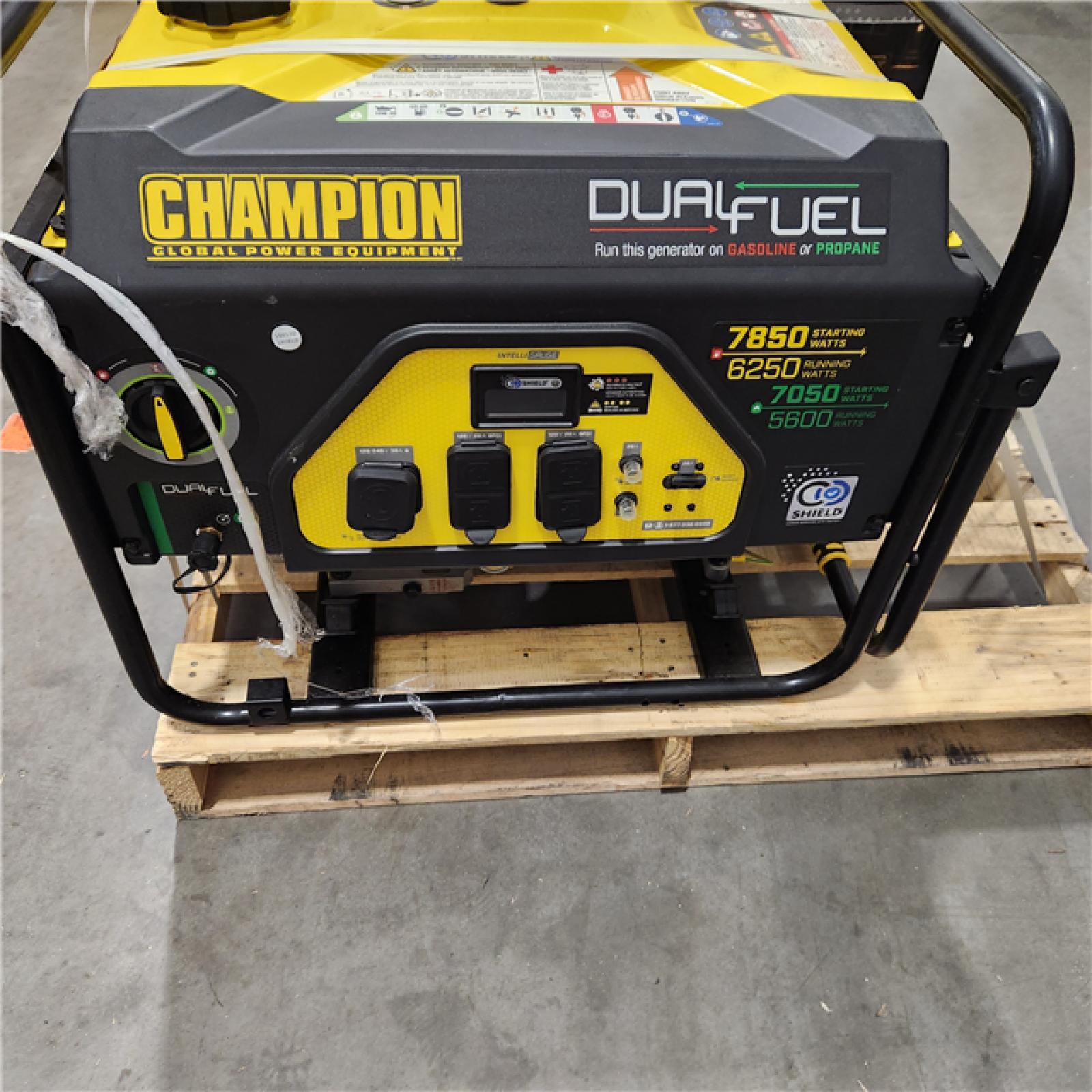 Dallas Location - As-Is  Champion Power Equipment 100592 6250-Watt Gas Fuel Portable Generator