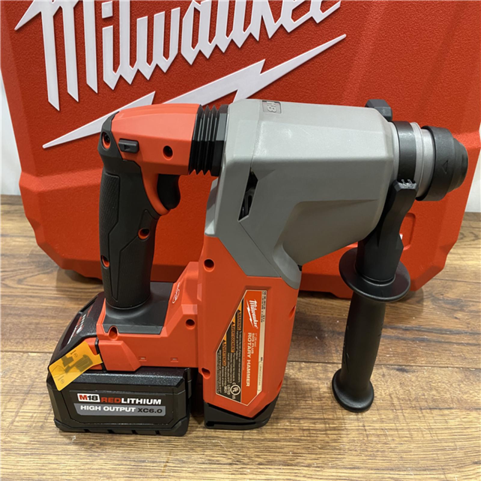 AS IS Milwaukee 2912-22 M18 Fuel 18V 1  SDS Plus Rotary Hammer with Battery & Charger