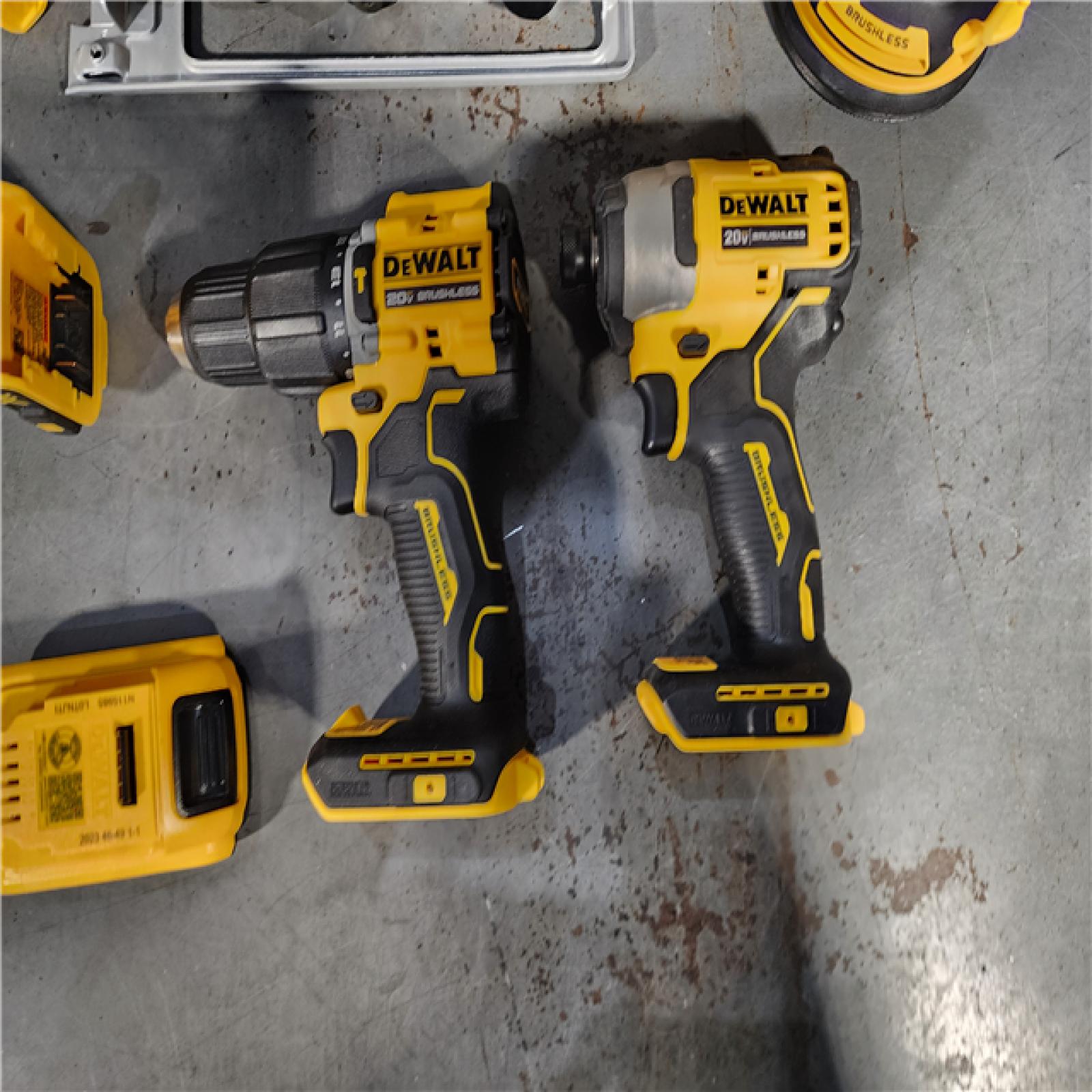 HOUSTON LOCATION - AS-IS Dewalt 20-Volt MAX ToughSystem Lithium-Ion 6-Tool Cordless Combo Kit