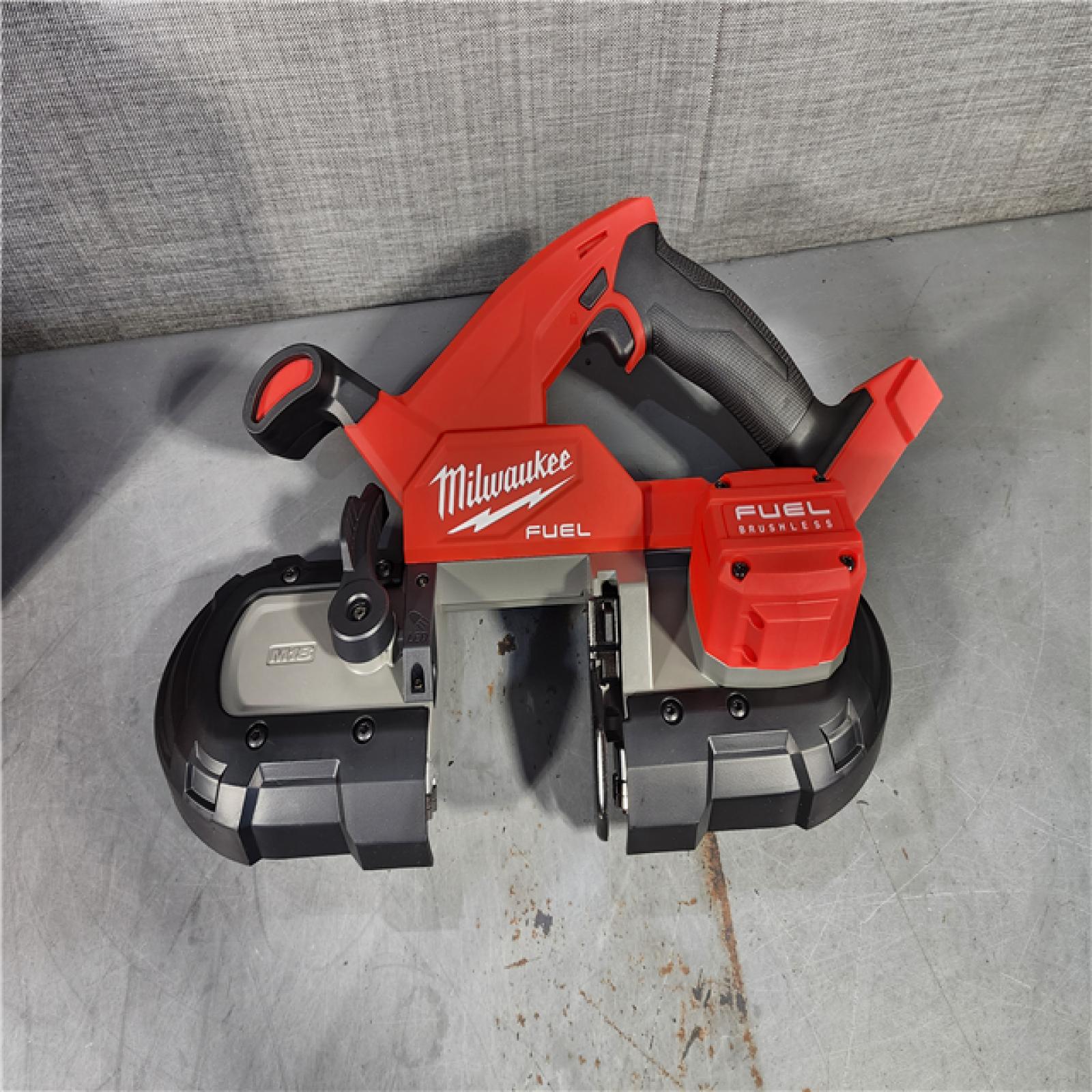 HOUSTON LOCATION - AS-IS (APPEARS LIKE NEW) Milwaukee M18 Fuel 3-1/4  18V Brushless Compact Band Saw 2829-20 (Bare Tool)