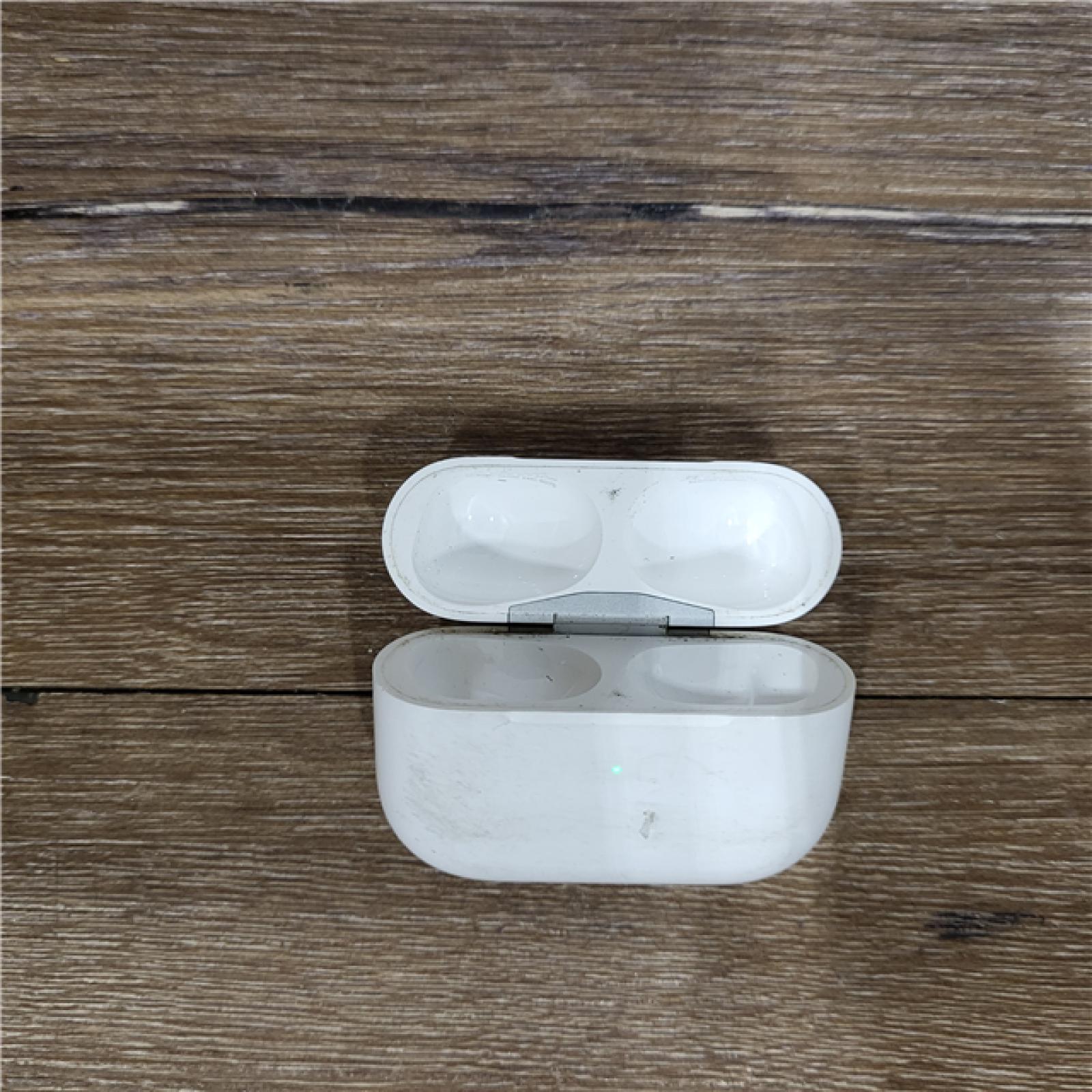 AS-IS Apple - AirPods Pro 2 - White