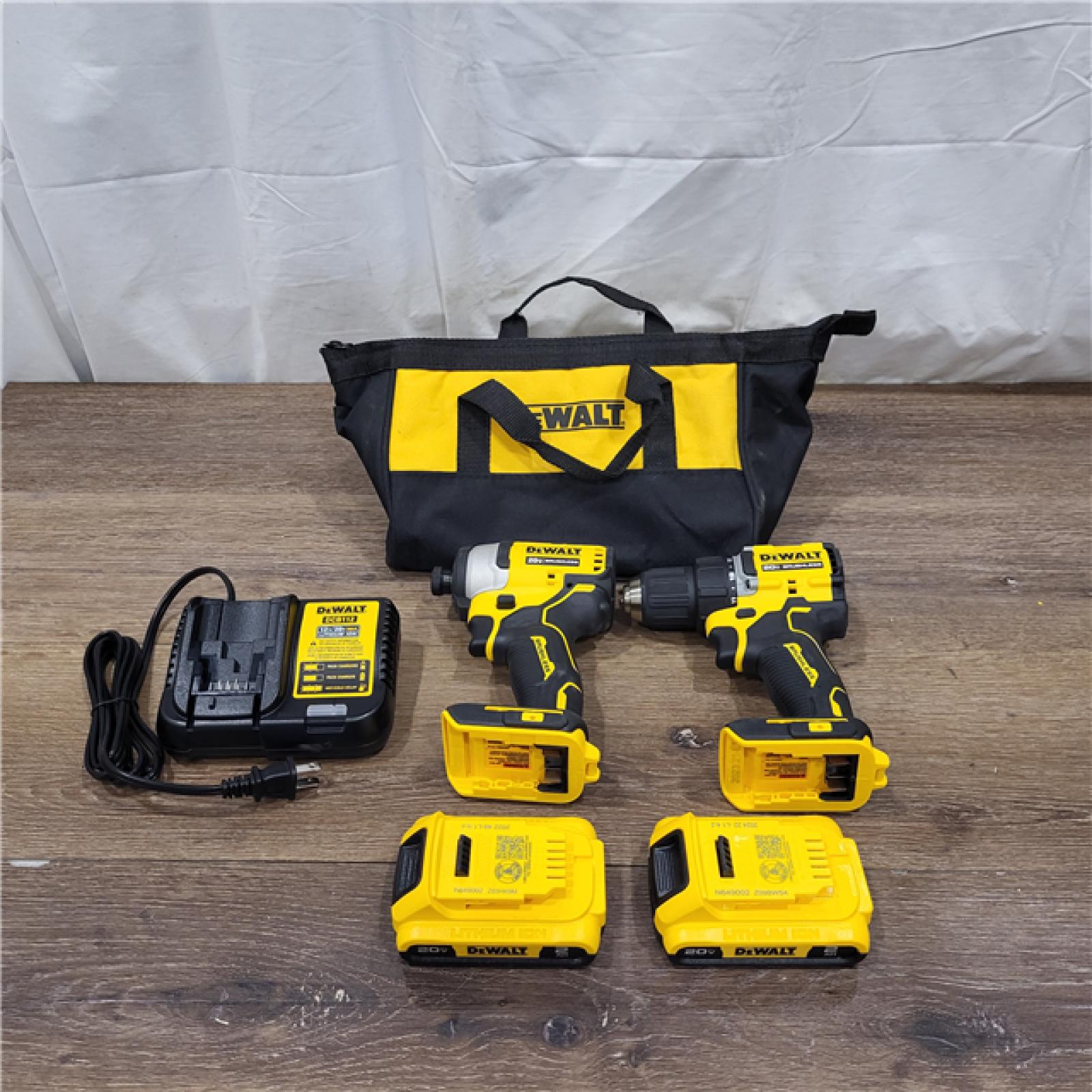 AS-IS ATOMIC 20-Volt MAX Lithium-Ion Cordless Combo Kit (2-Tool) with (2) 2.0Ah Batteries, Charger and Bag