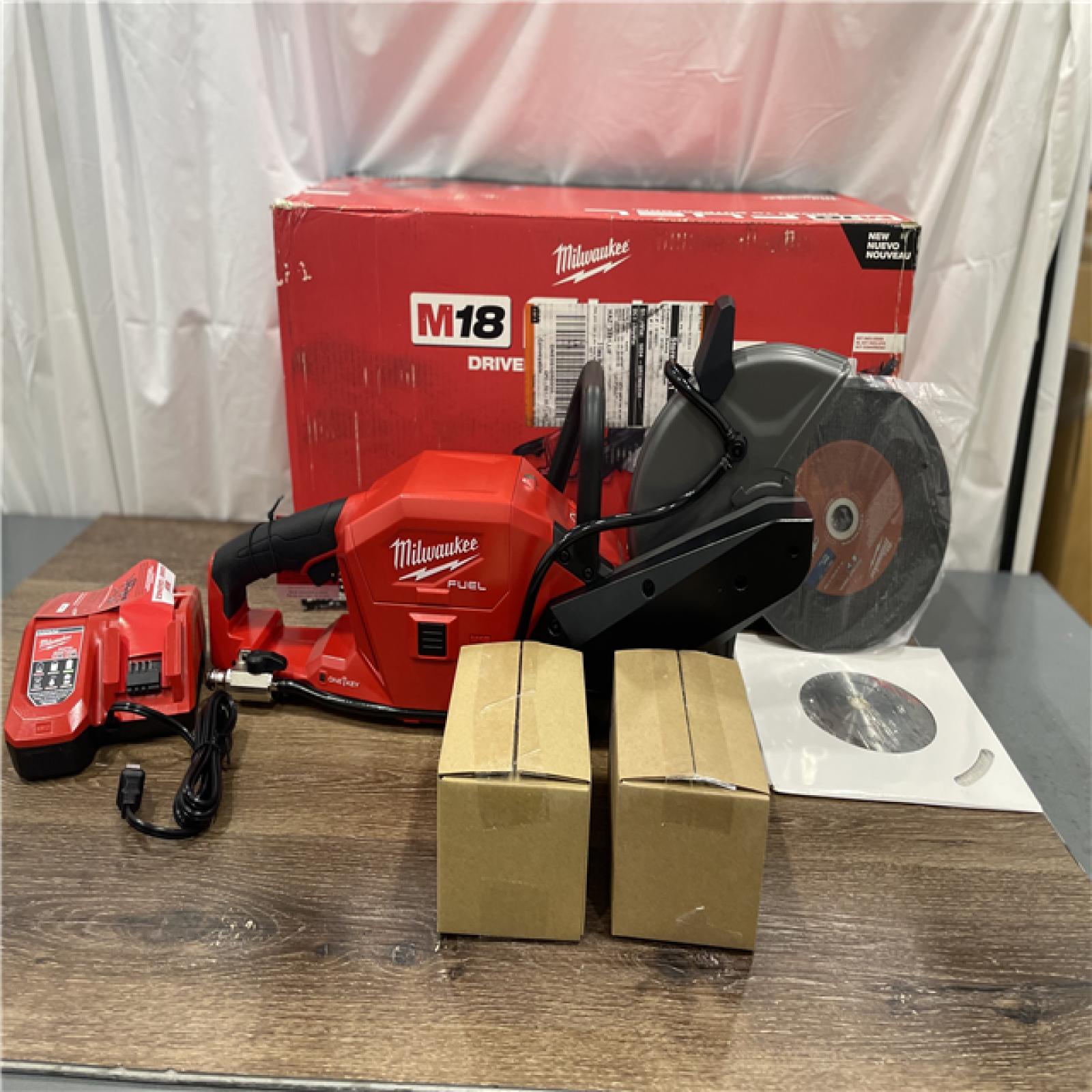 Milwaukee M18 Fuel One Key 18 Volt Lithium Ion Brushless Cordless 9 In