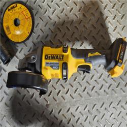 HOUSTON LOCATION - AS-IS (APPEARS LIKE NEW) DeWalt Flexvolt 60V Max Cordless Grinder  4.5 in; 6 in  Kit  1 KT (115-DCG418X2)