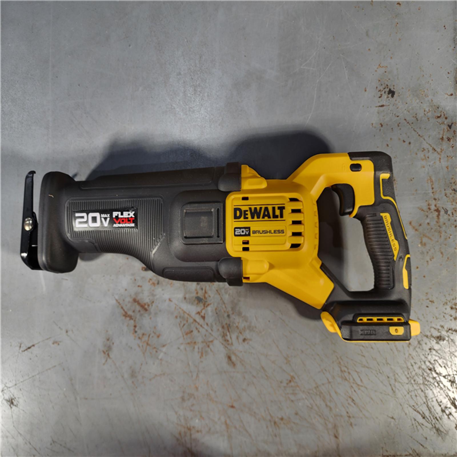 HOUSTON LOCATION - AS-IS (APPEARS LIKE NEW) 20V MAX Lithium Ion Cordless Brushless Reciprocating Saw with FLEXVOLT ADVANTAGE (Tool Only)