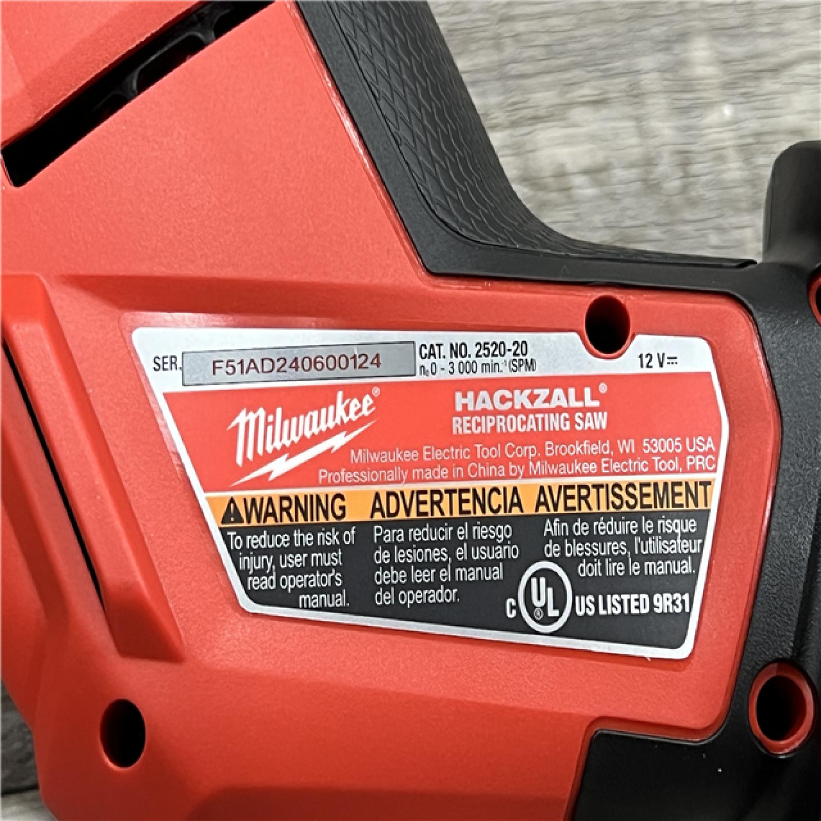 AS-IS Milwaukee M12 12V Lith-Ion Fuel HACKZALL Reciprocating Saw Kit