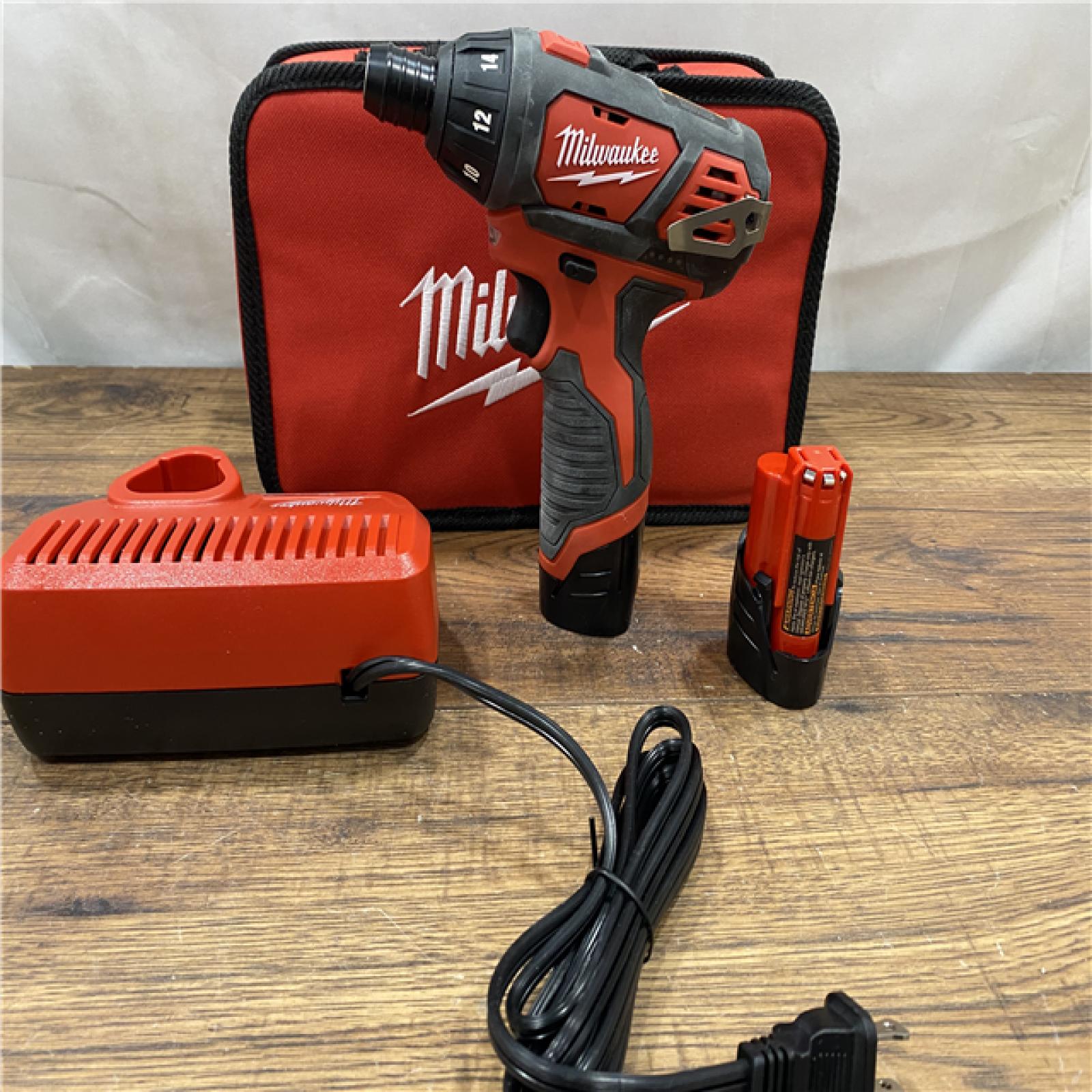 AS IS Milwaukee 2401-22 - M12 12V Cordless Screwdriver Kit