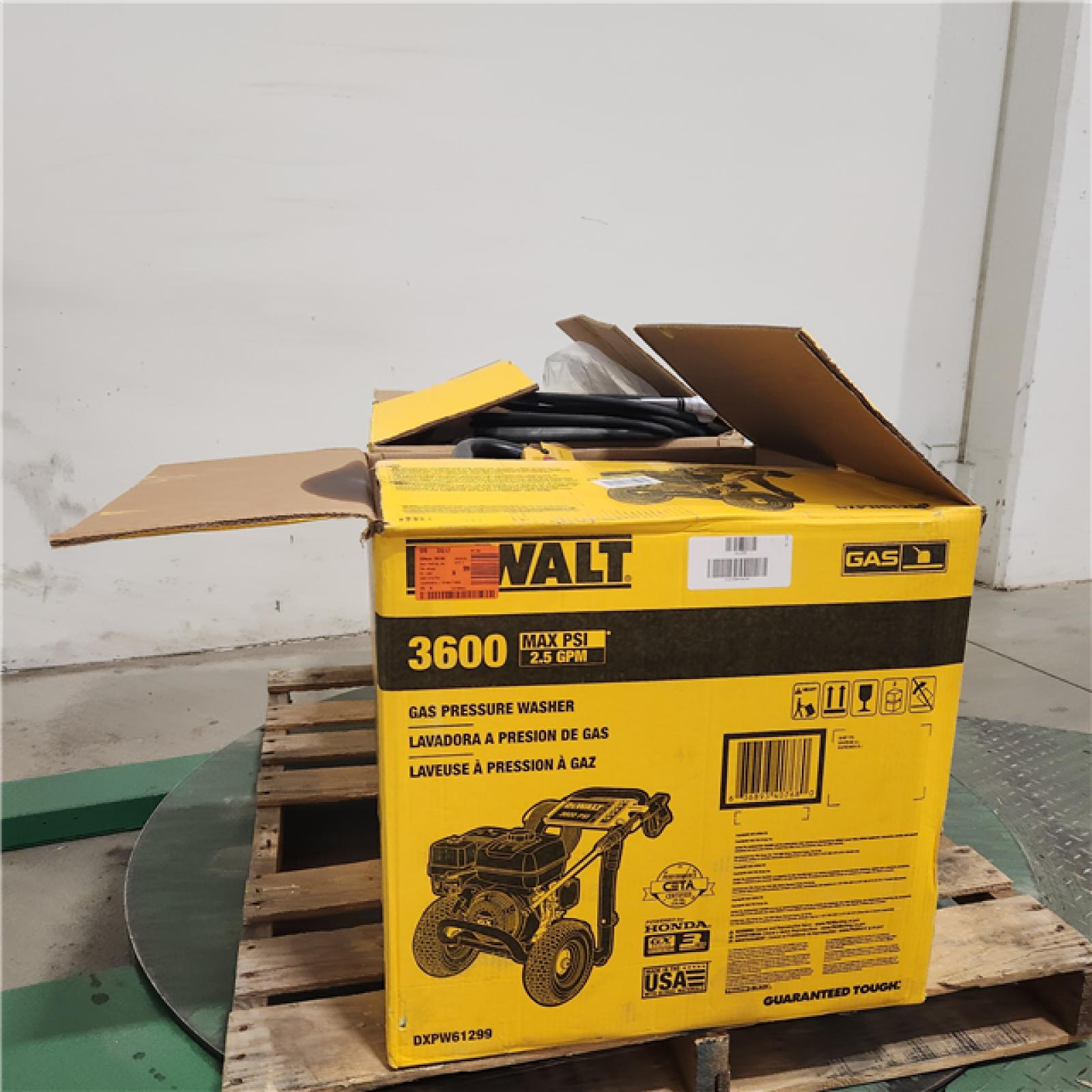 Dallas Location - As-Is DeWalt DXPW61299 3600 PSI 2.5 GPM Gas Pressure Washer(Lot Of 2)