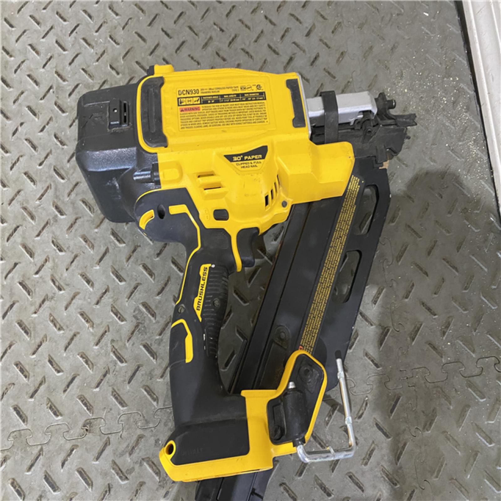 Houston location AS-IS DEWALT 20-Volt 30Â° Cordless Framing Nailer (Tool-Only)