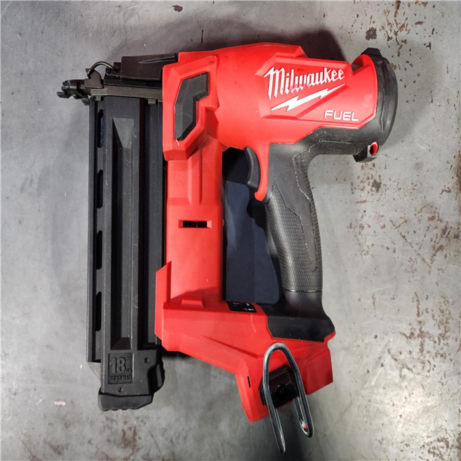 HOUSTON LOCATION - AS-IS Milwaukee M18 Fuel 18V Brushless 18-Gauge Brad Nailer 2746-20 (Bare Tool)