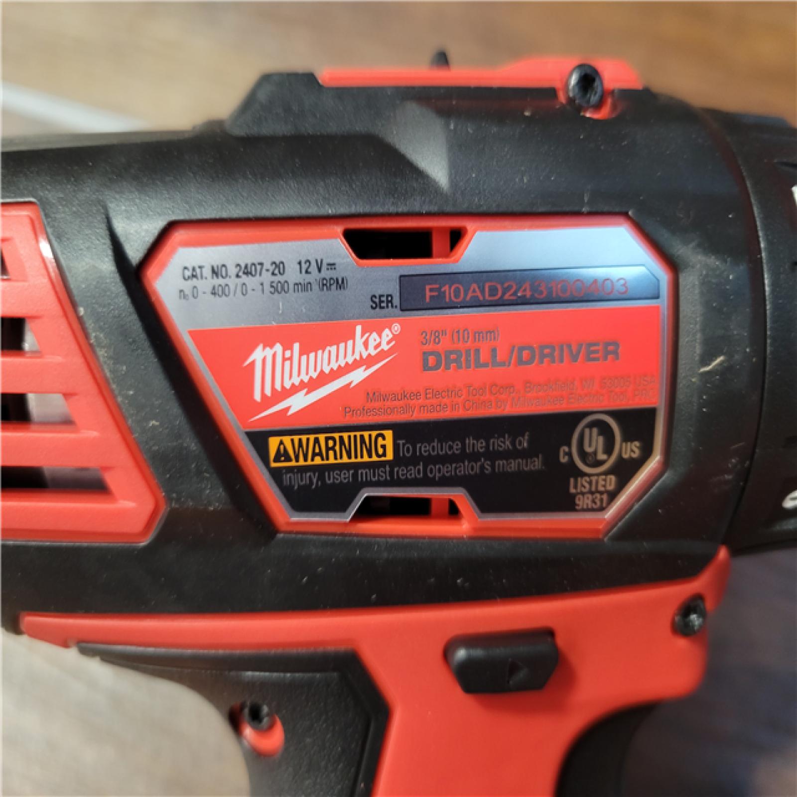 CALIFORNIA NEW MILWAUKEE M12 5-TOOL COMBO KIT (2 BATTERIES, 1 CHARGER, AND BAG INCLUDED)