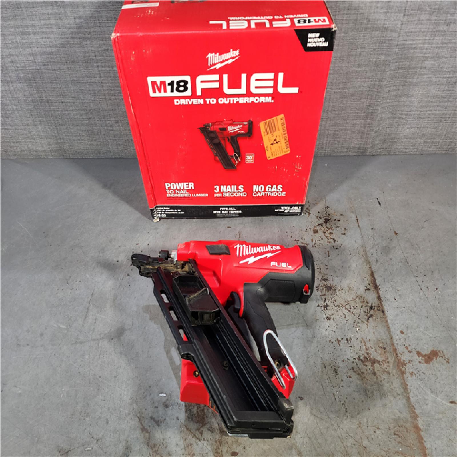 HOUSTON LOCATION - AS-IS M18 FUEL 3-1/2 in. 18-Volt 30-Degree Lithium-Ion Brushless Cordless Framing Nailer (Tool-Only)