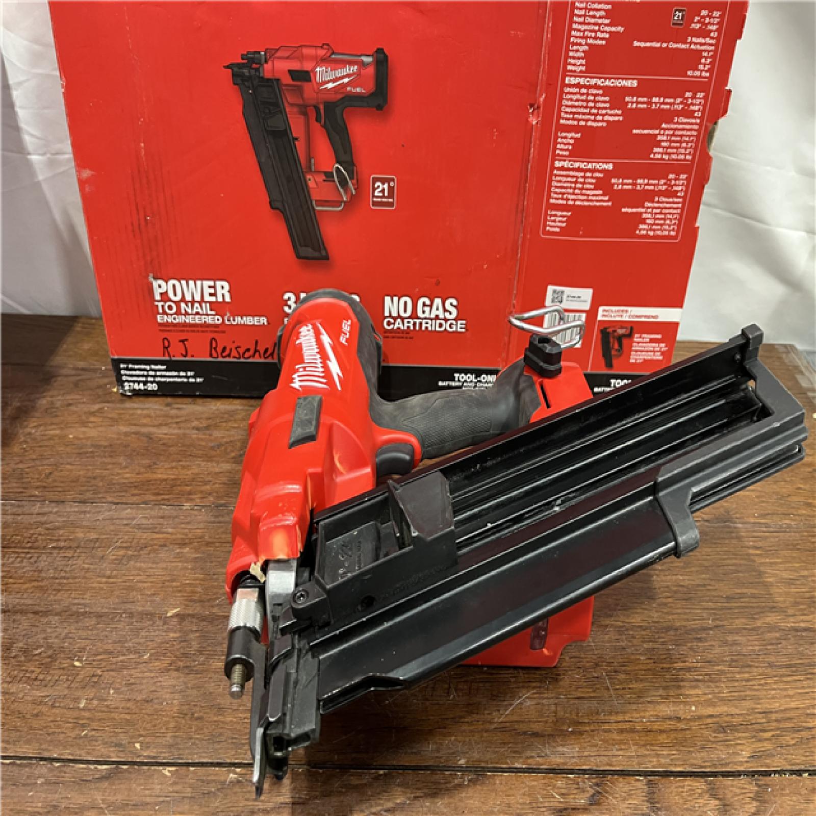 AS-IS Restored Milwaukee 2744-20 M18 FUEL 3-1/2 in. 18-Volt 21-Degree Lithium-Ion Brushless Cordless Framing Nailer (Tool-Only) (Refurbished)