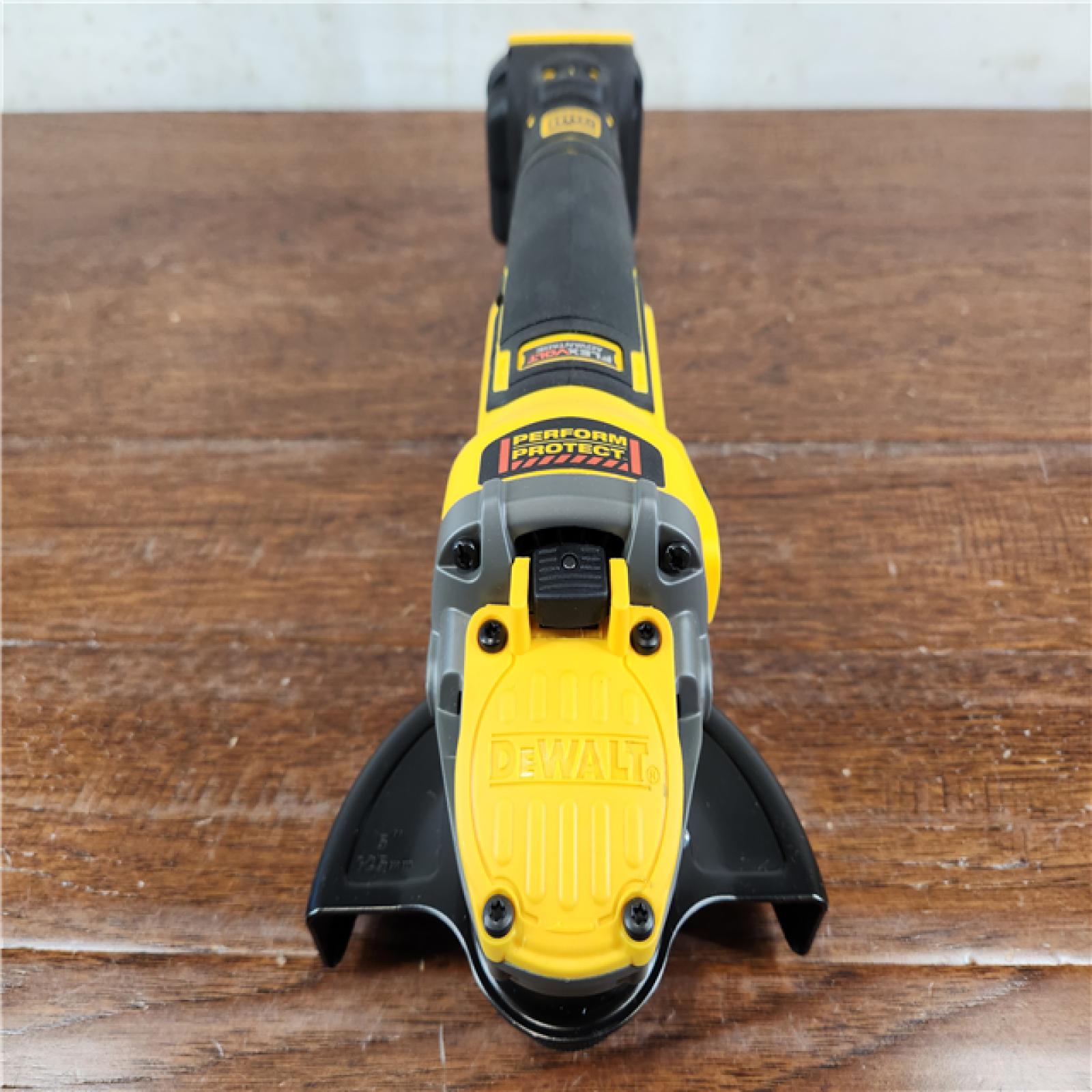 AS-IS DeWalt 20V MAX FLEXVOLT ADVANTAGE Brushless Cordless  4-1/2 / 5 Variable Speed Grinder (Tool Only)