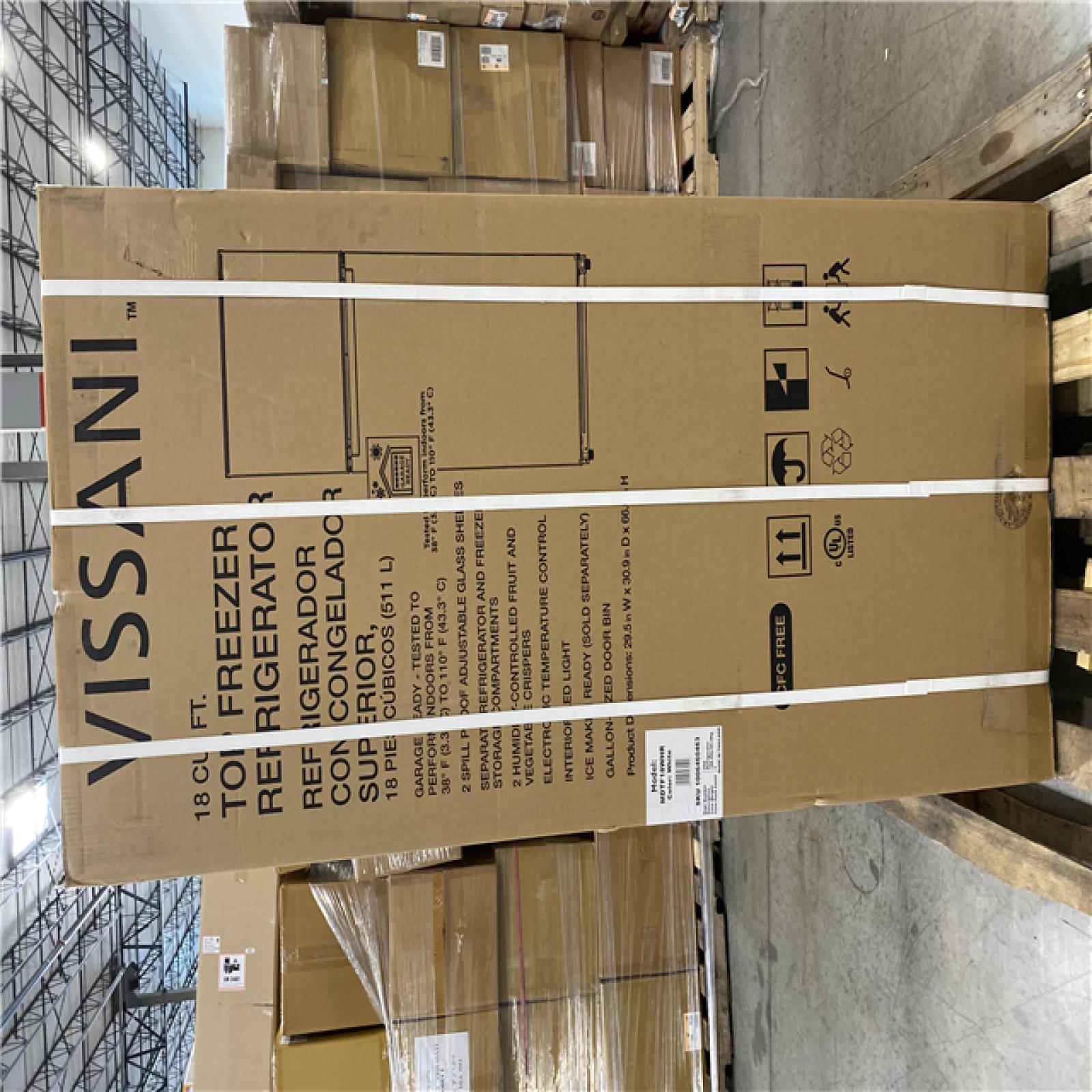 DALLAS LOCATION - Vissani 18 cu. ft. Top Freezer Refrigerator DOE in White