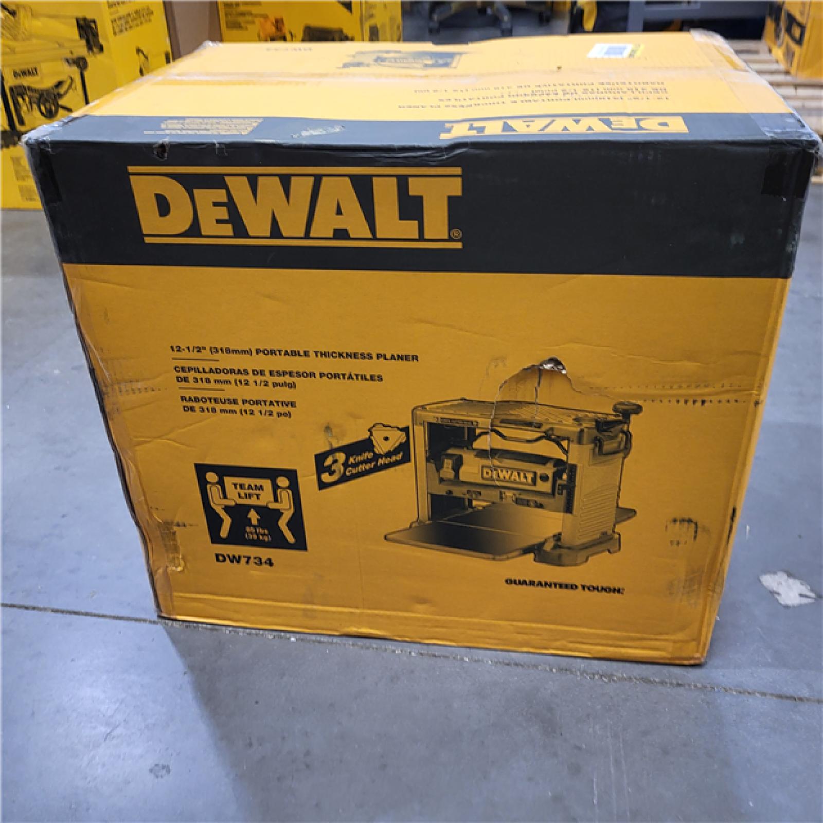 NEW! DEWALT 15 Amp Corded 12.5 in. Bench Planer