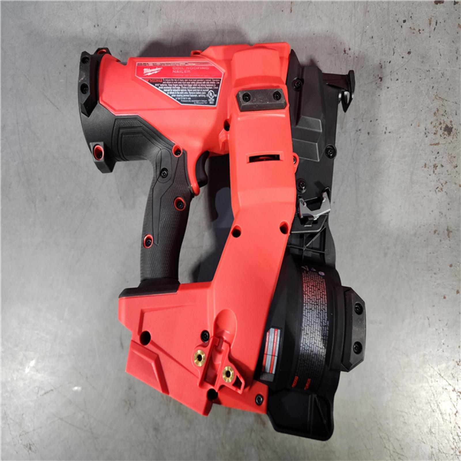 HOUSTON LOCATION - AS-IS (APPEARS LIKE NEW) M18 FUEL 18-Volt Lithium-Ion Brushless Cordless Coil Roofing Nailer (Tool Only)