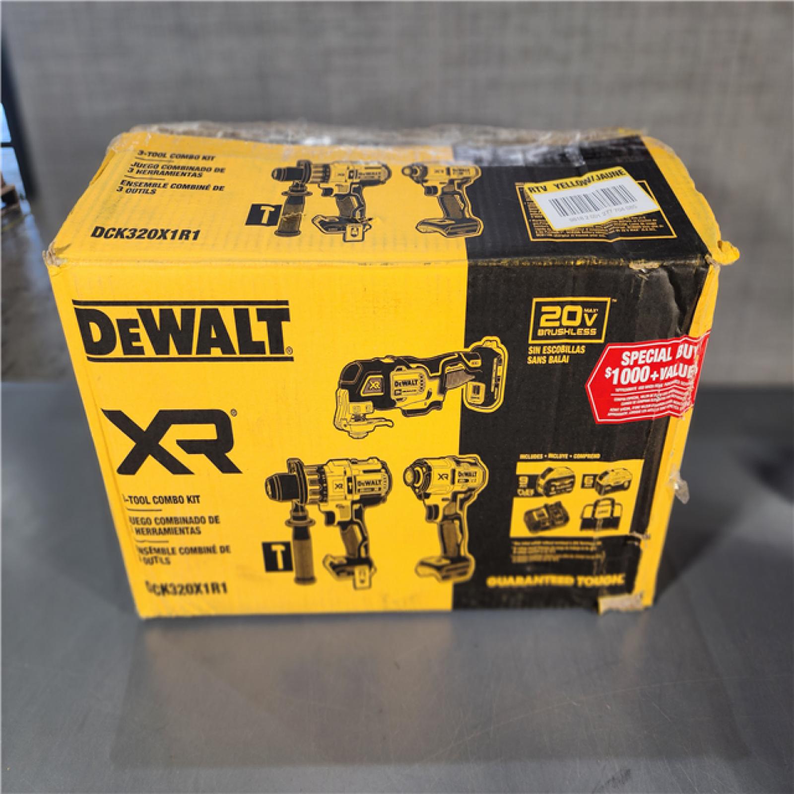 HOUSTON LOCATION - AS-IS (APPEARS LIKE NEW) DEWALT 20-Volt Lithium-Ion Cordless 3-Tool Combo Kit with FLEXVOLT 9 Ah and 20V 6 Ah Batteries and Charger