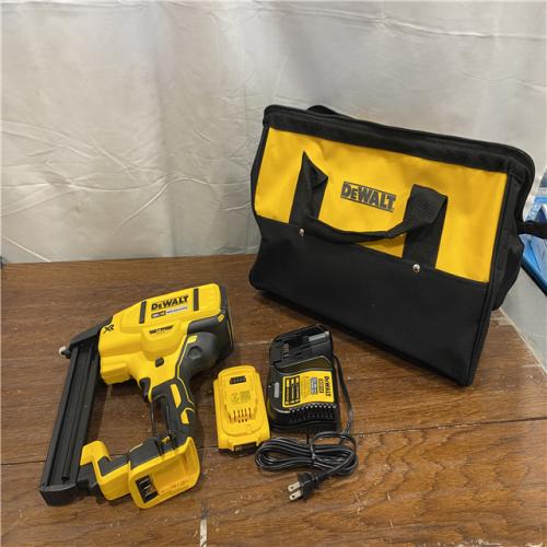 AS-ISDEWALT 20V-MAX XR 18GA BRAD NAILER KIT