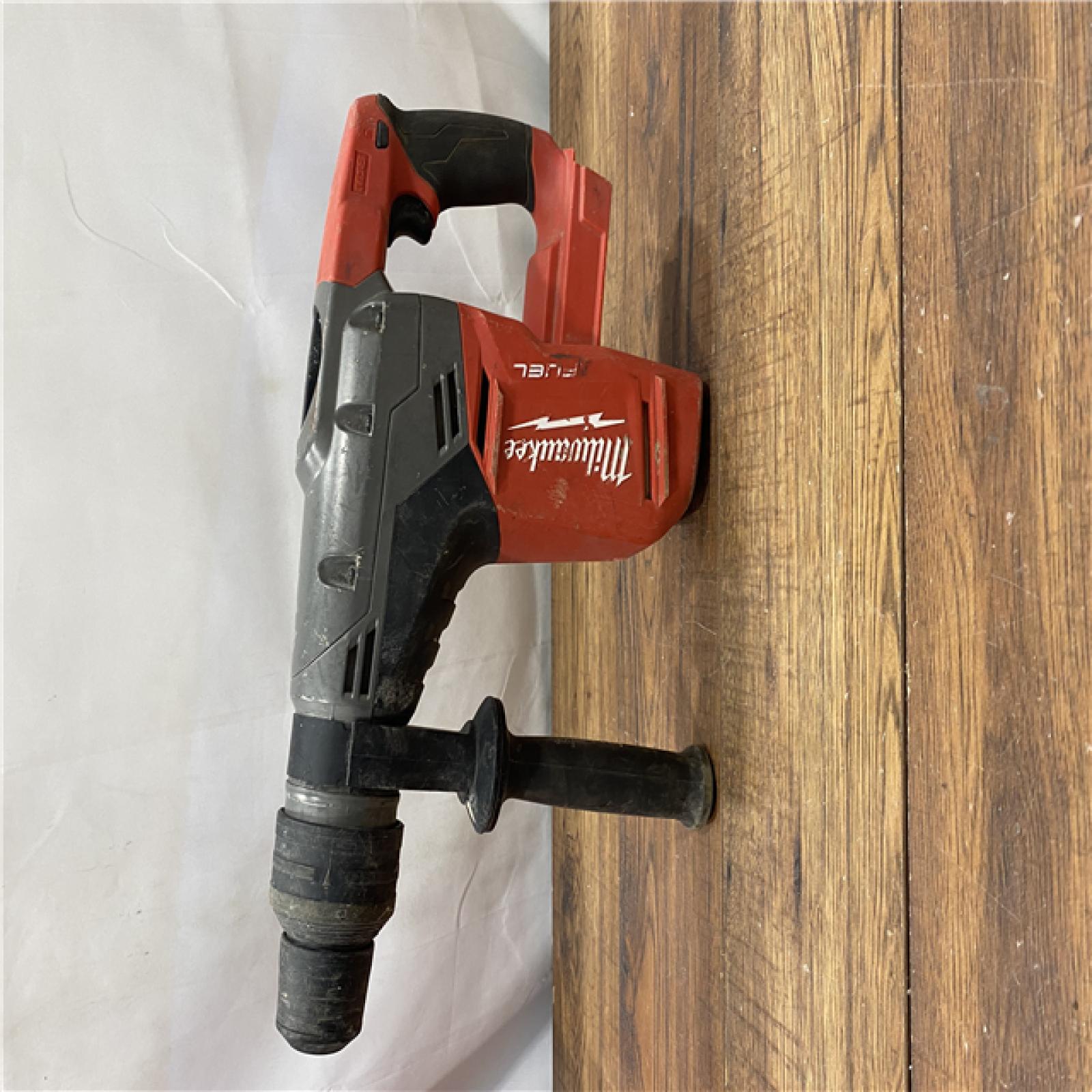 AS-IS M18 FUEL 18V Lithium-Ion Brushless Cordless 1-9/16 in. SDS-Max Rotary Hammer (Tool-Only)